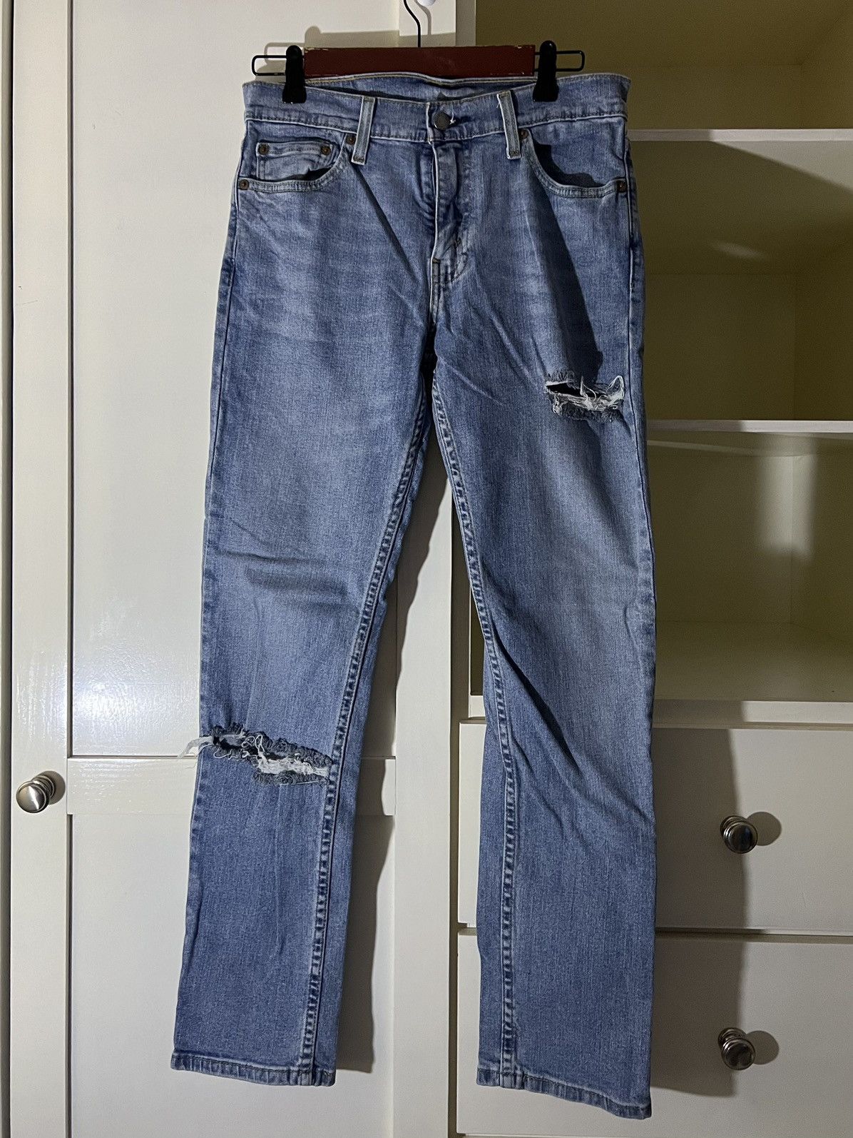 Levi's Levi's 511 Distressed Slim Fit Denim Jeans Size US 30 / EU 46 - 1 Thumbnail