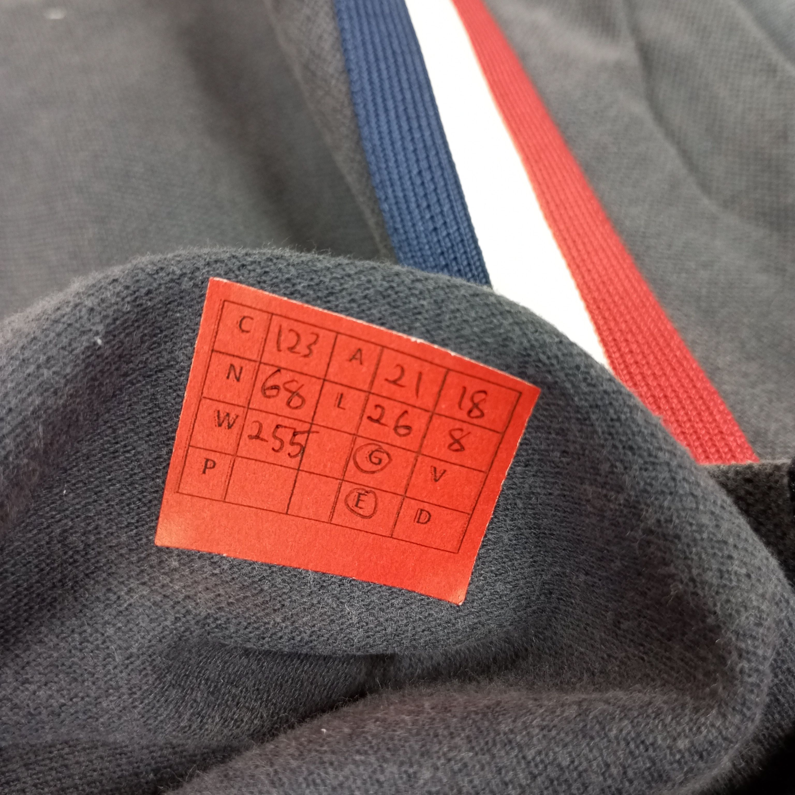 Vintage Moncler Casual Style Polos Size US L / EU 52-54 / 3 - 7 Thumbnail