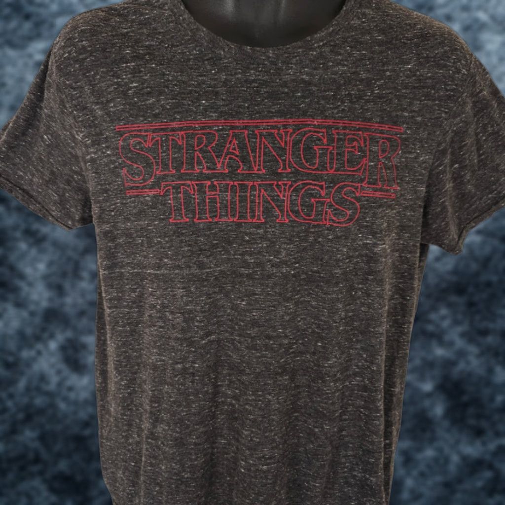 Vintage Stranger Things T Shirt Mens Size Medium Gray Sci Fi Horror Netflix TV Show Size US M / EU 48-50 / 2 - 1 Thumbnail