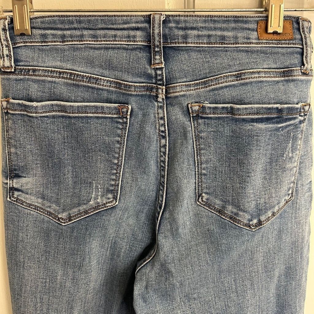 Rsq Women's RSQ Jeans, Size 27 vintage Mom, Blue Size 26" / US 2 / IT 38 - 12 Thumbnail