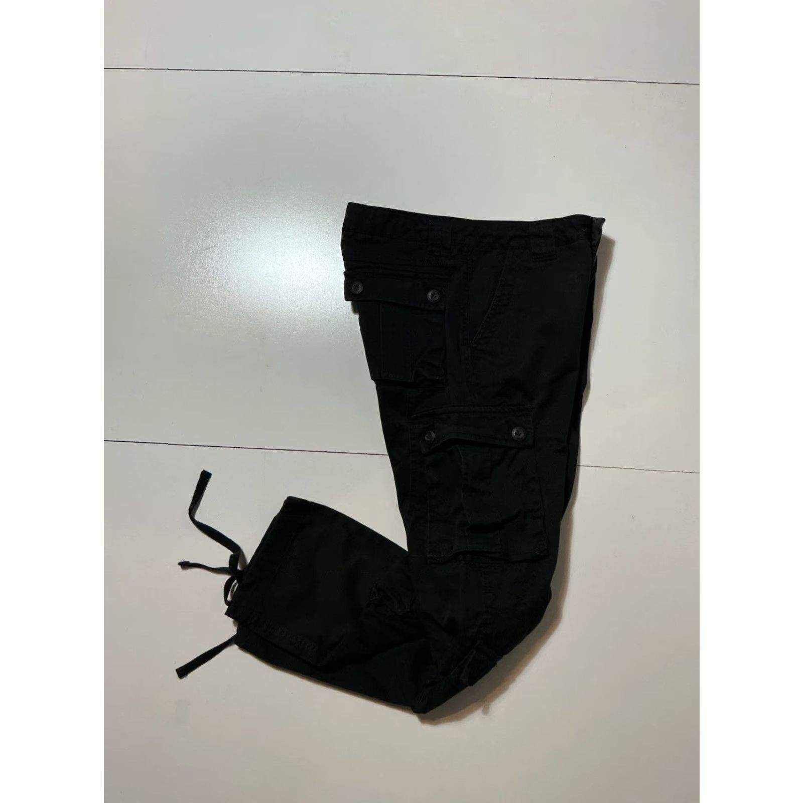 Vintage **Matchstick Workwear Black 8 Pocket Cargo Pants Men's 29** User: **Matchstick Workwear 8 Pocket Black Cargo Pants Men's 29** Size US 29 - 2 Thumbnail