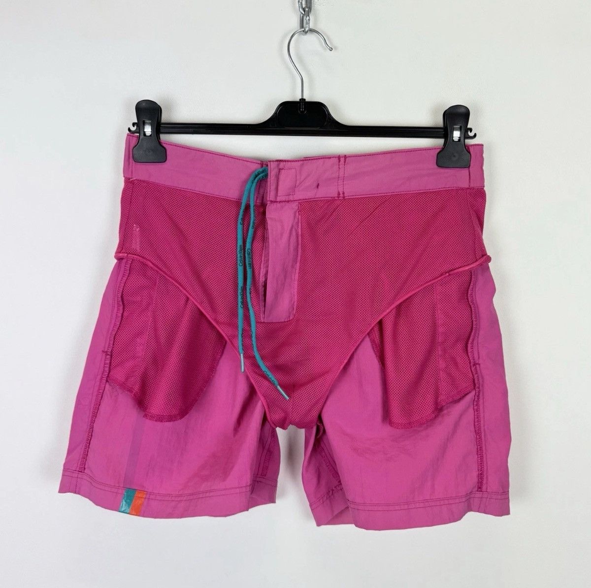 Calvin Klein Calvin Klein Swim Wear Trunks Shorts Beach Top Nylon Pockets Size US 30 / EU 46 - 10 Thumbnail