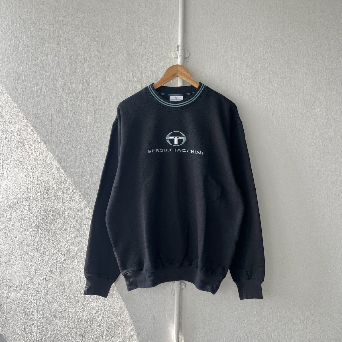 Sergio Tacchini × Vintage Vintage Sergio Tacchini Embroidered Sweatshirt Size US XL / EU 56 / 4 - 2 Thumbnail