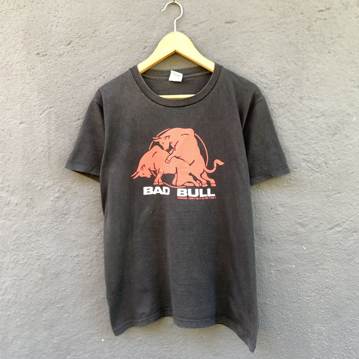 Other Thrashed Faded Vintage Porno Bad Bull Tee Size US L / EU 52-54 / 3 - 1 Thumbnail