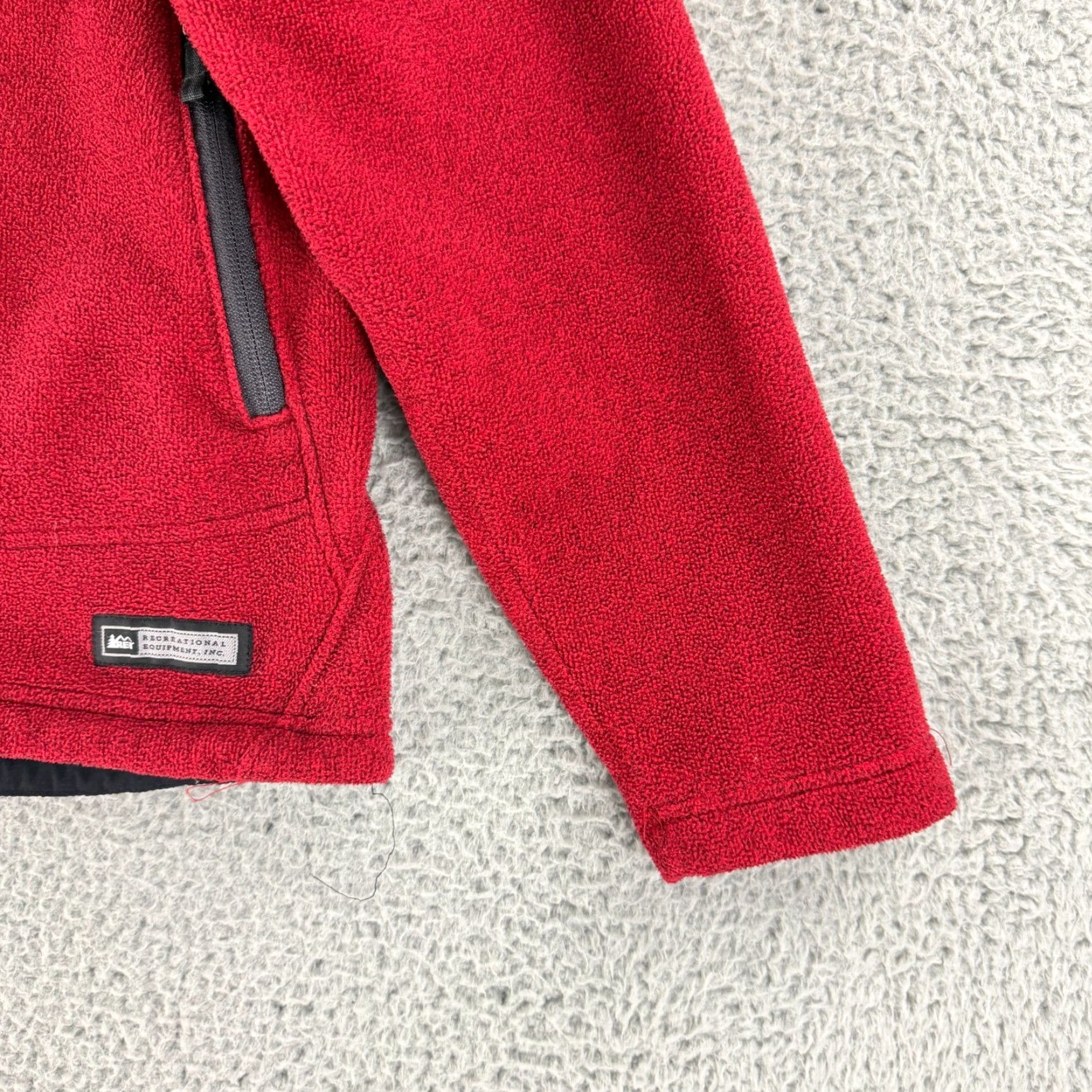 Vintage REI Womens Red Fleece Full Zip Jacket Long Sleeve Pockets Mock Neck Casual Outdoor Vintage L Jacket Mens Womens Girls Size L / US 10 / IT 46 - 3 Thumbnail