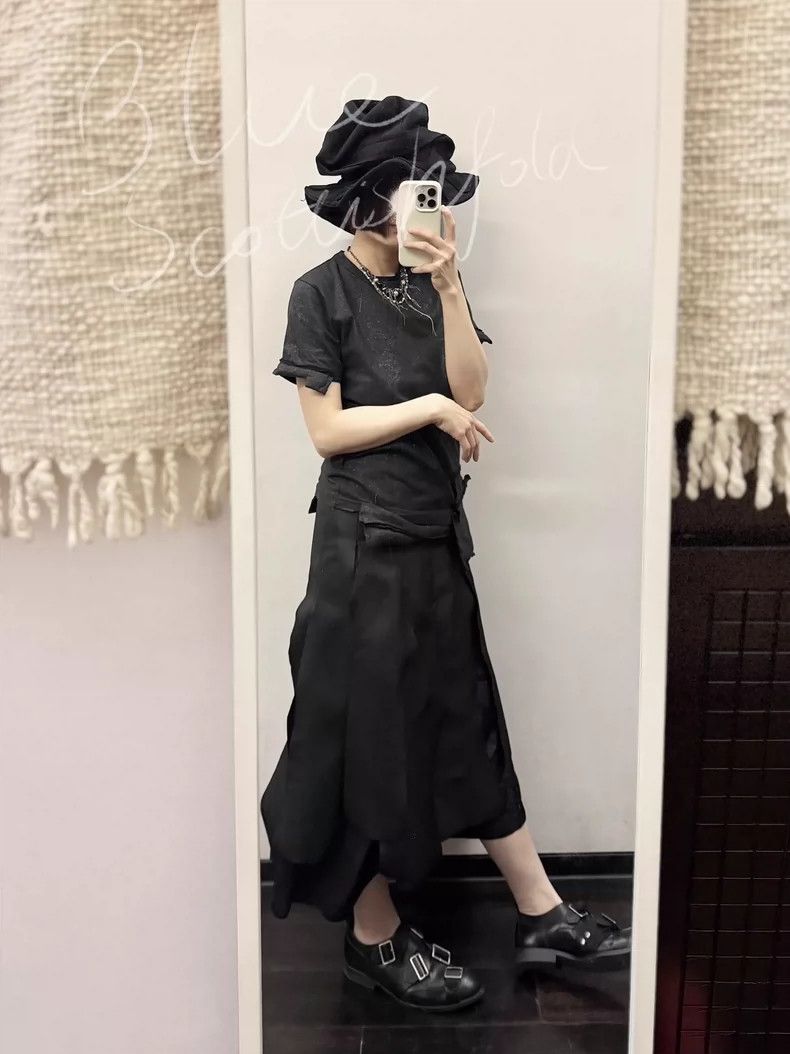 Comme des Garcons Comme Des Garcons Fine sparkle fabric dark black top Size M / US 6-8 / IT 42-44 - 2 Thumbnail