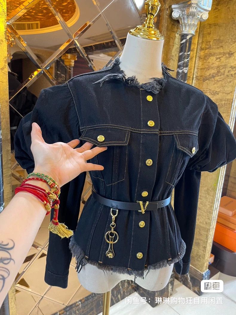Versace Versace Court three-dimensional puff sleeve denim jacket Size M / US 6-8 / IT 42-44 - 6 Thumbnail