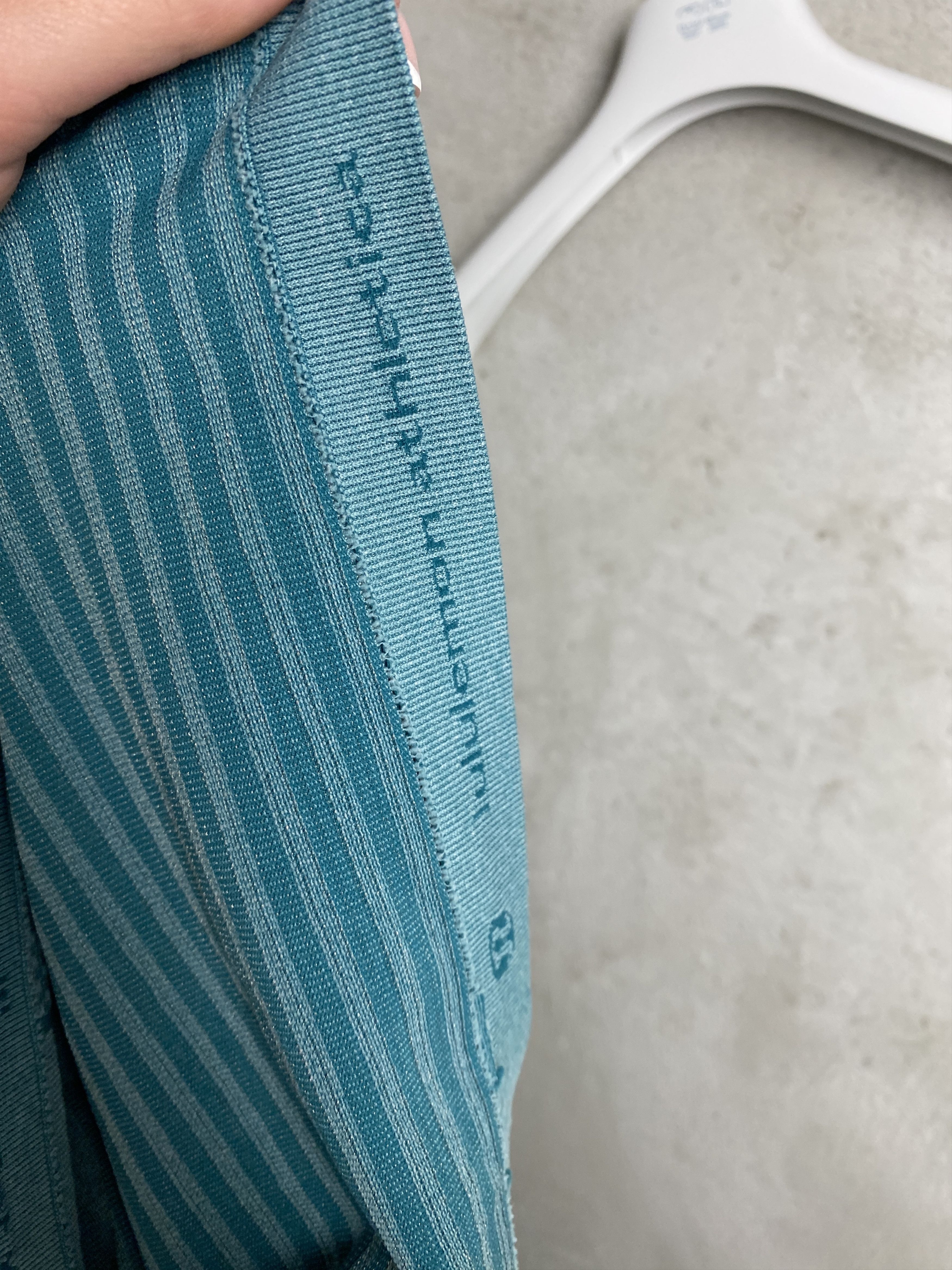 Lululemon Lululemon Swiftly tech long sleeve striped gym yoga pilates Size M / US 6-8 / IT 42-44 - 6 Thumbnail