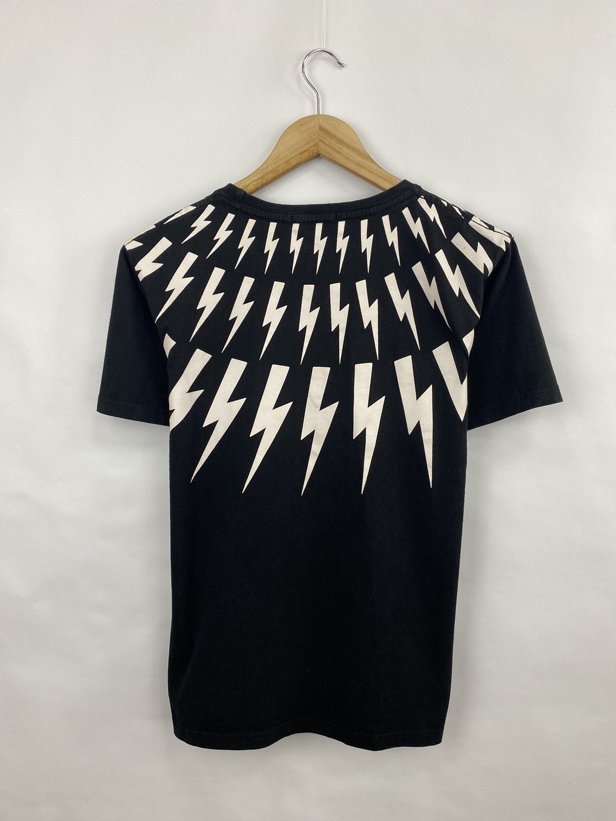 Neil Barrett Neil Barrett fullprint t-shirt rare retro hype Y2K Size US M / EU 48-50 / 2 - 8 Thumbnail