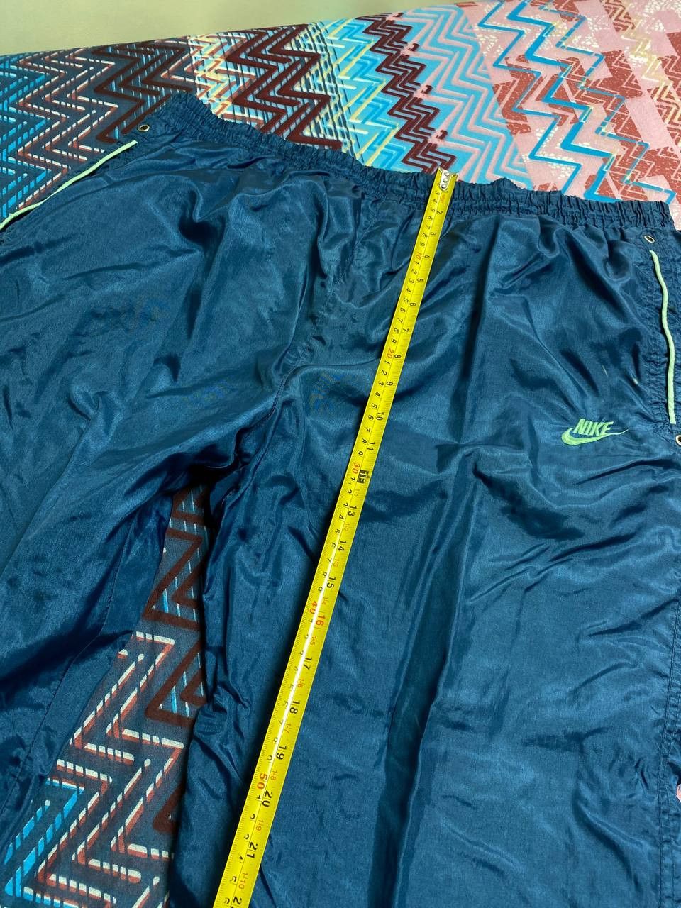 Nike Vintage Nike Small Logo Nylon Track Pants Size US 36 / EU 52 - 9 Thumbnail