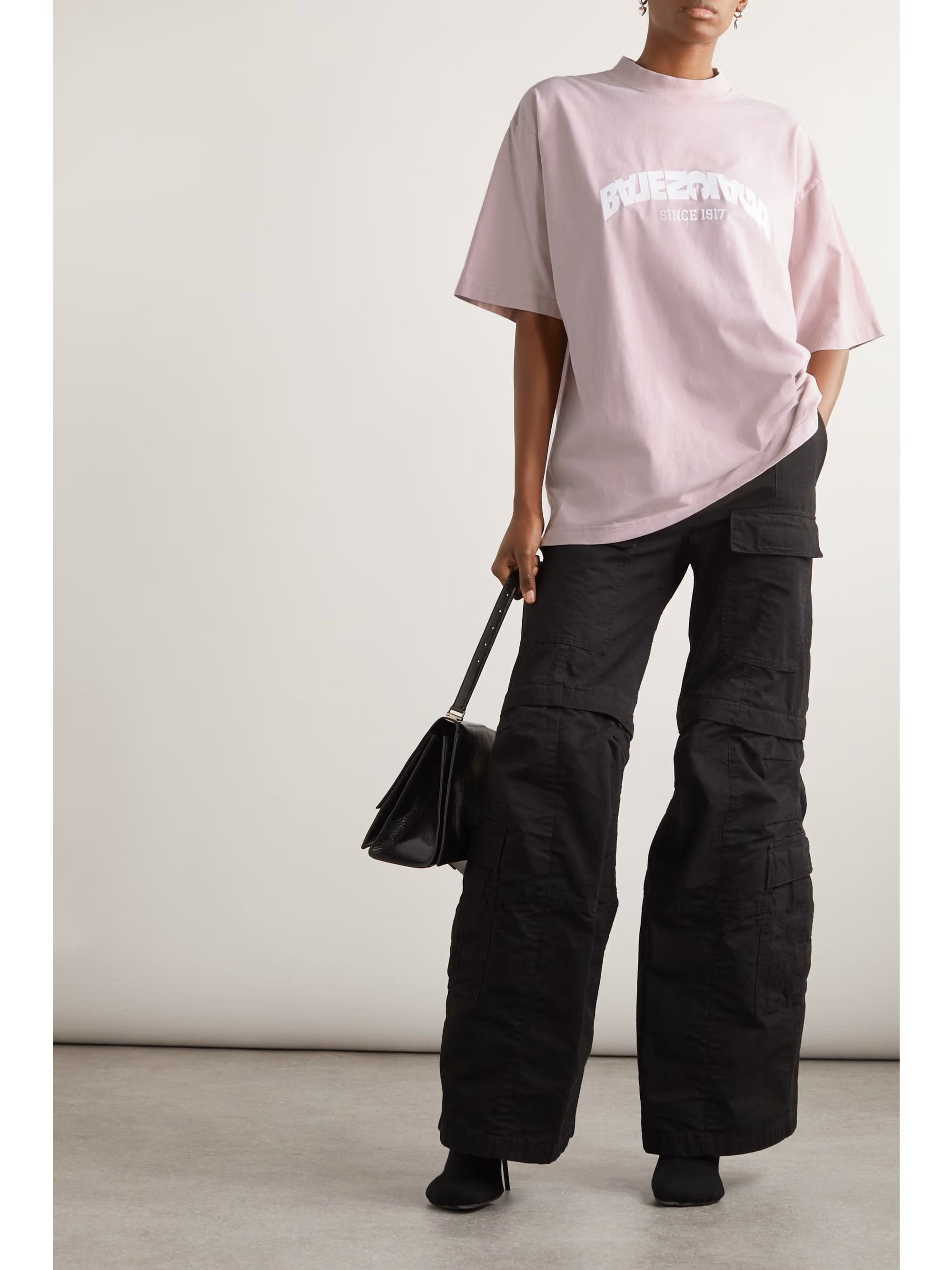 Balenciaga Pink Embroidered Back Flip Logo Oversized T-Shirt Size M / US 6-8 / IT 42-44 - 4 Thumbnail