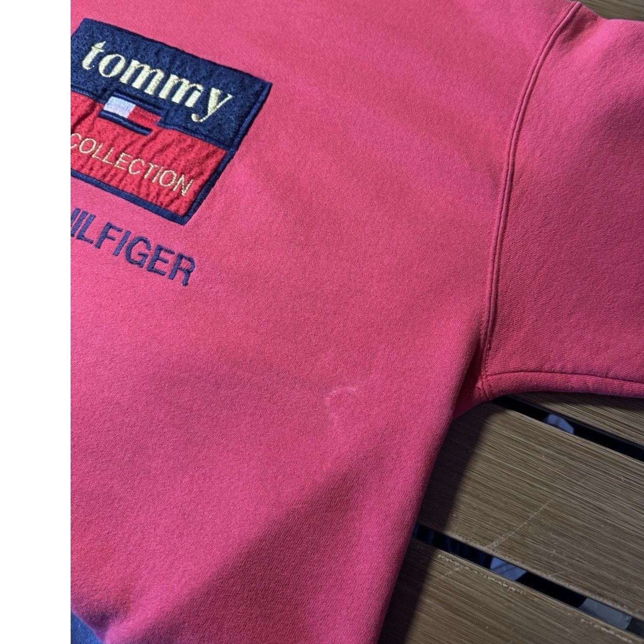 Tommy Hilfiger Vintage 1990's Tommy Hilfiger Sweatshirt Size Large Size US L / EU 52-54 / 3 - 12 Thumbnail