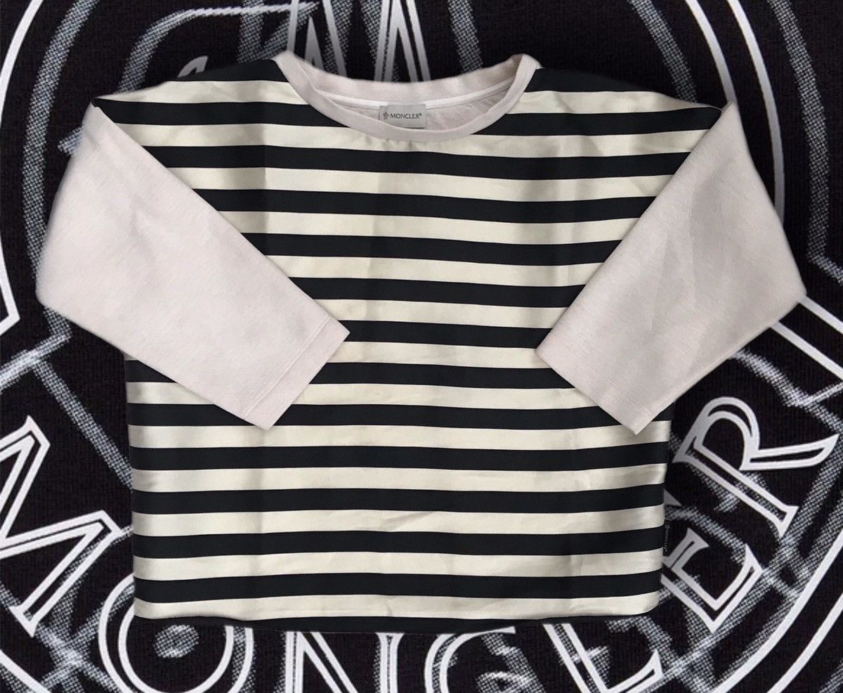 Moncler Moncler Maglia Girocollo T-Shirt Striped T-shirt Beige Silk Size S / US 4 / IT 40 - 1 Thumbnail
