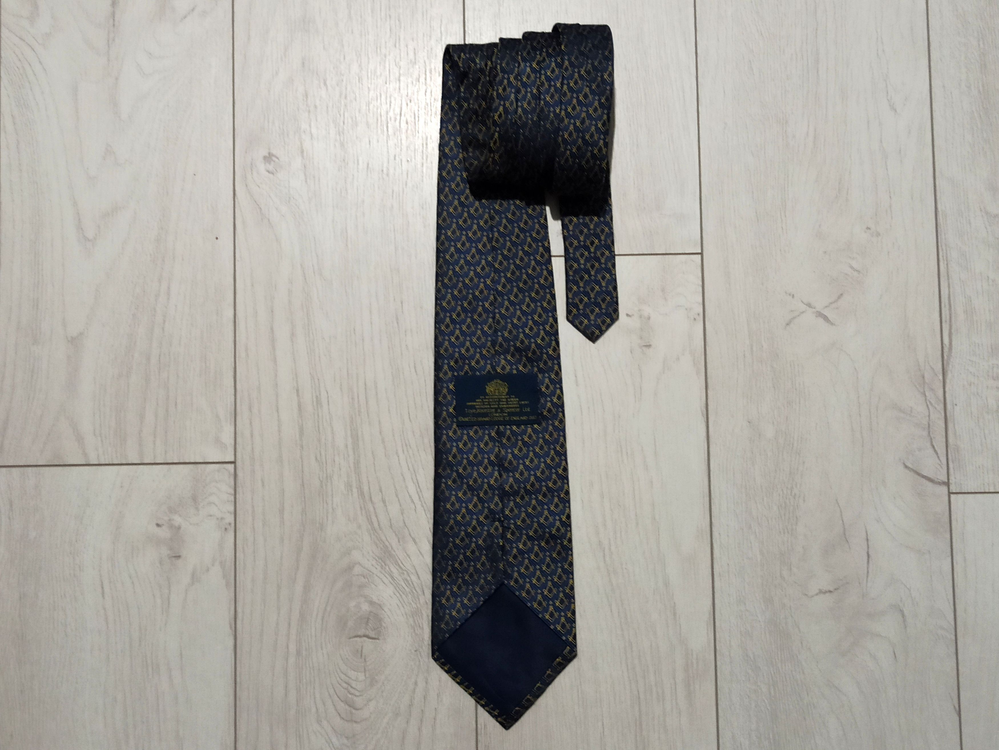 Designer × Mason's Toye Kenning Spencer Silk Masonic Tie Grand Lodge Necktie Size ONE SIZE - 6 Thumbnail