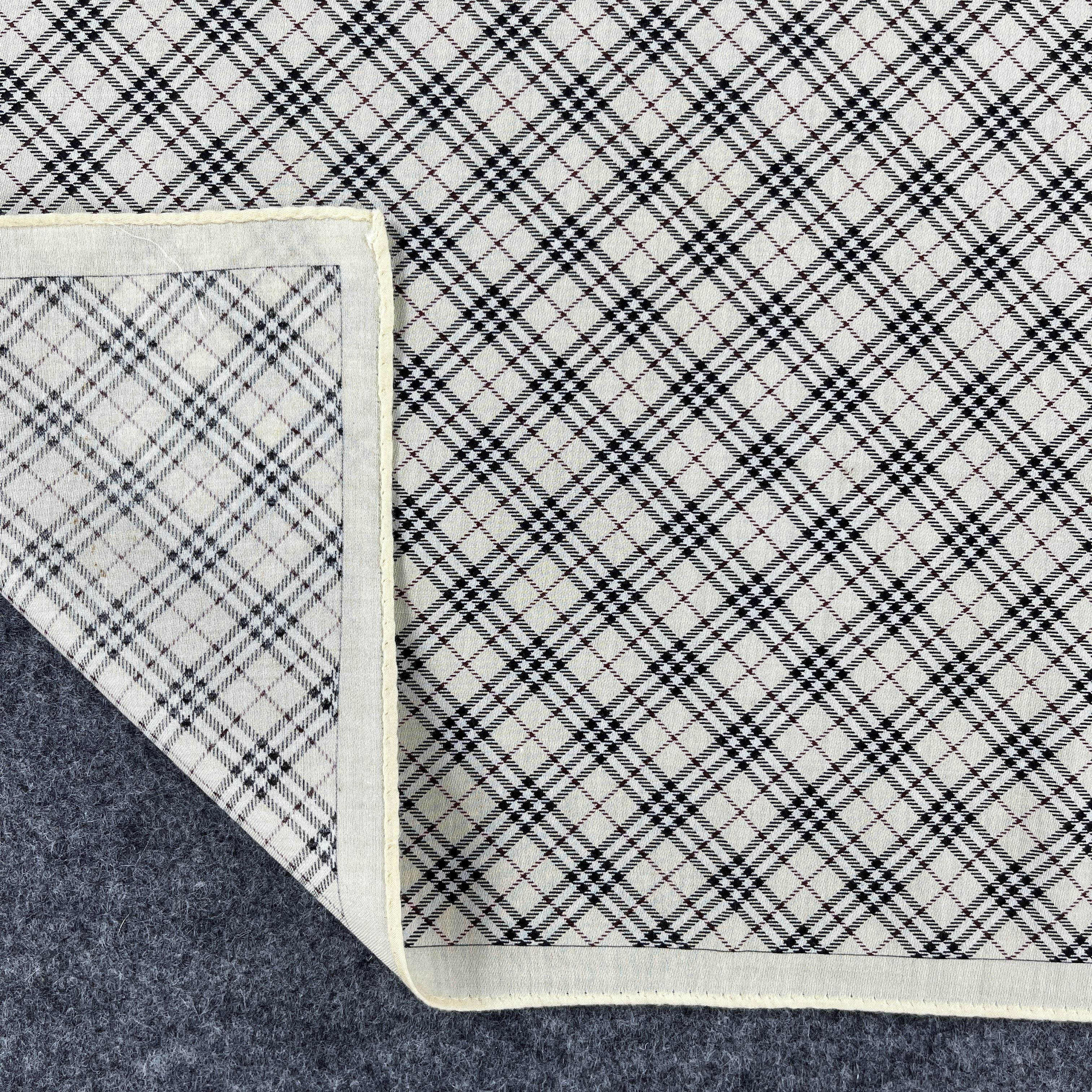 Burberry Burberry Handkerchief / Bandana / Neckerchief B130 Size ONE SIZE - 4 Thumbnail