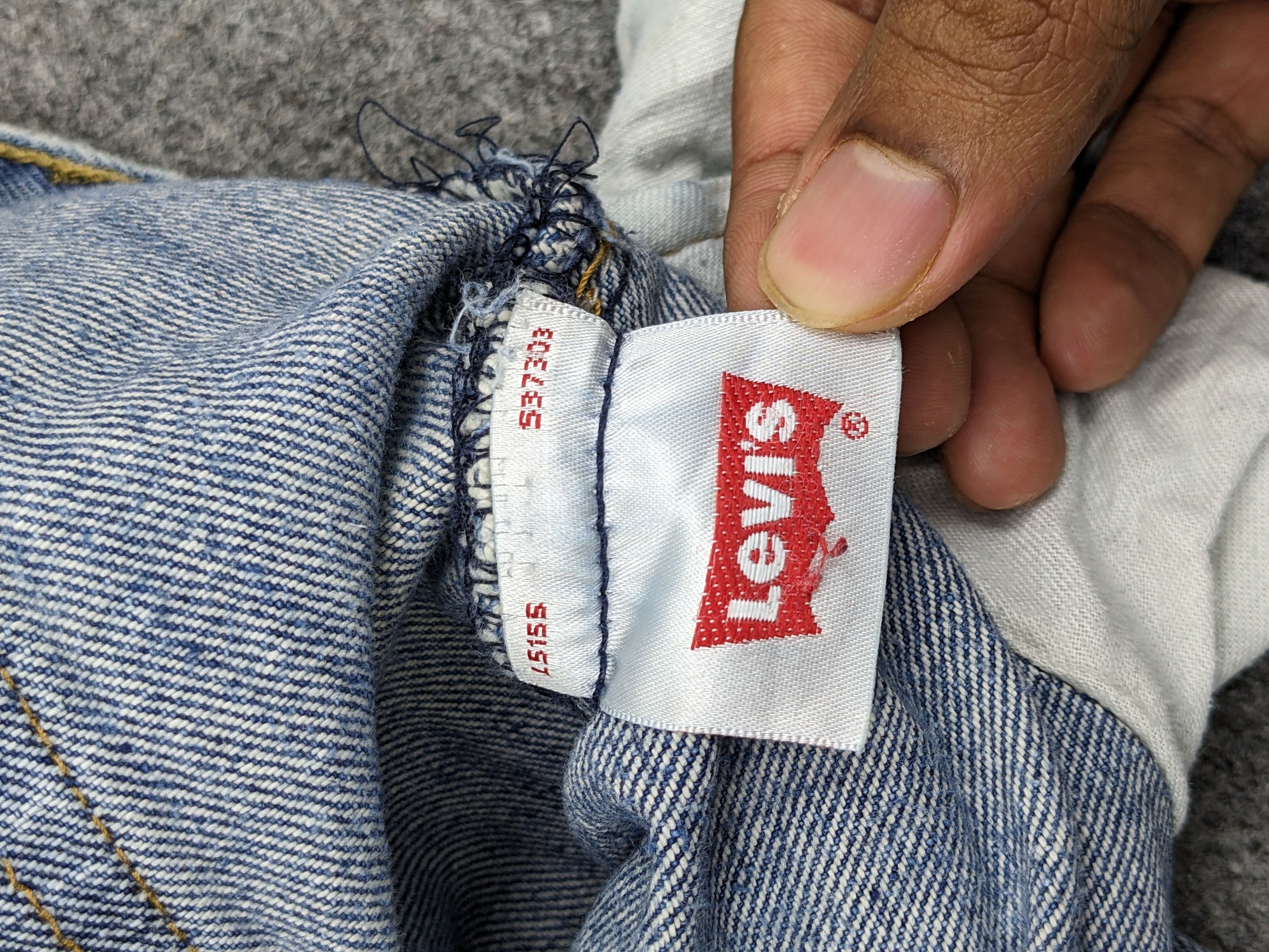 Levi's Vintage Levis 501 Faded Blue Jeans DJ0027Z Size US 34 / EU 50 - 9 Thumbnail