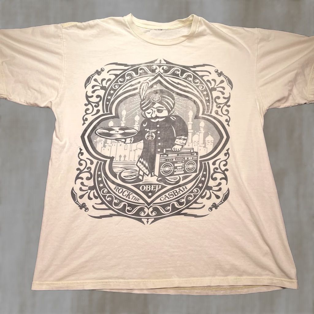 Obey VINTAGE OBEY Shirt Mens XL Short Sleeve Rock Beige Cotton Logo Short Sleeve Crew Neck Holes Stains Size US XL / EU 56 / 4 - 1 Thumbnail