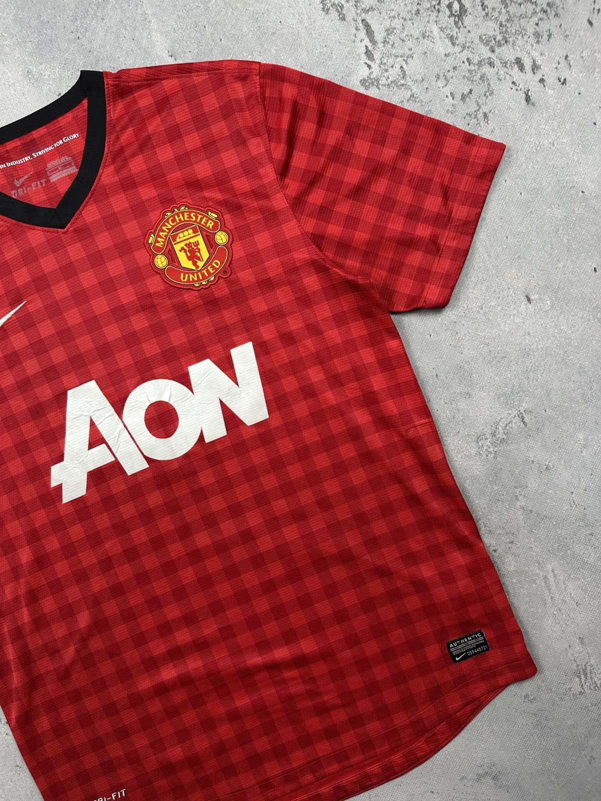 Nike Vintage Manchester United 2012/13 Nike Home Jersey AON Rare Size US M / EU 48-50 / 2 - 3 Thumbnail