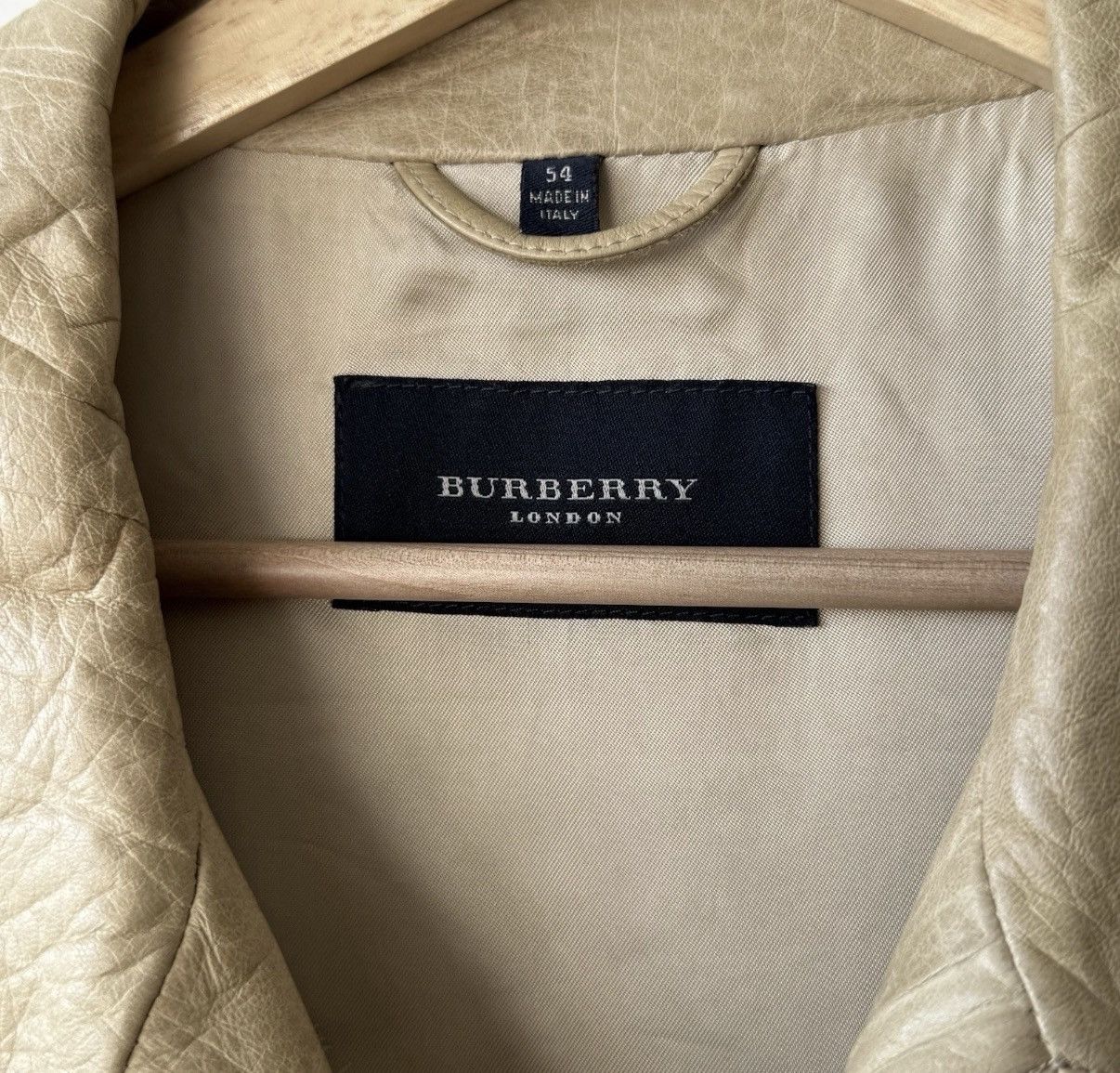 Burberry Distressed Leather Aviator Jacket Bomber 70s Style 54 celine Size US L / EU 52-54 / 3 - 3 Thumbnail