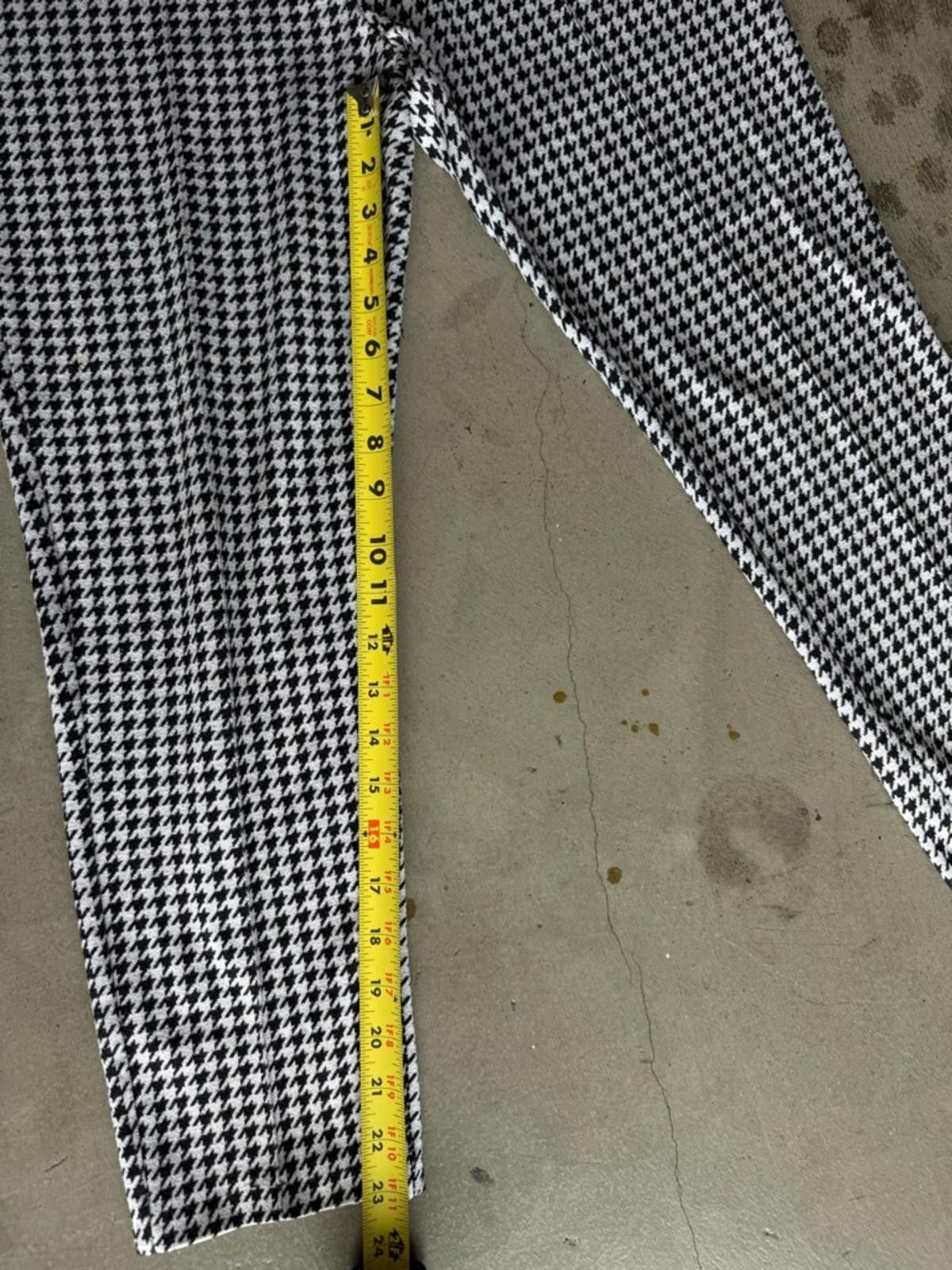 Elie Tahari Tahari / Houndstooth Cropped Stretch Pants / Black White Size 36" / US 14 / IT 50 - 5 Thumbnail