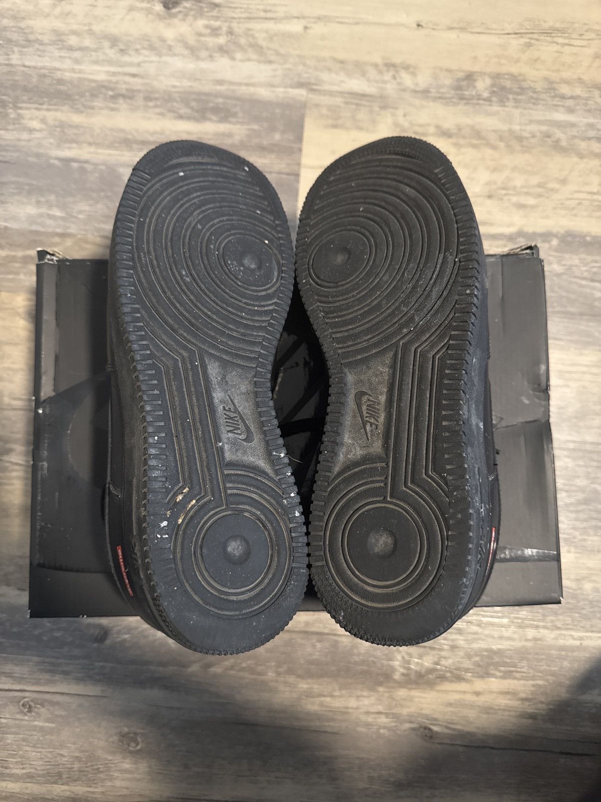 Nike × Supreme Nike x Supreme AF1 Size US 9.5 / EU 42-43 - 5 Thumbnail