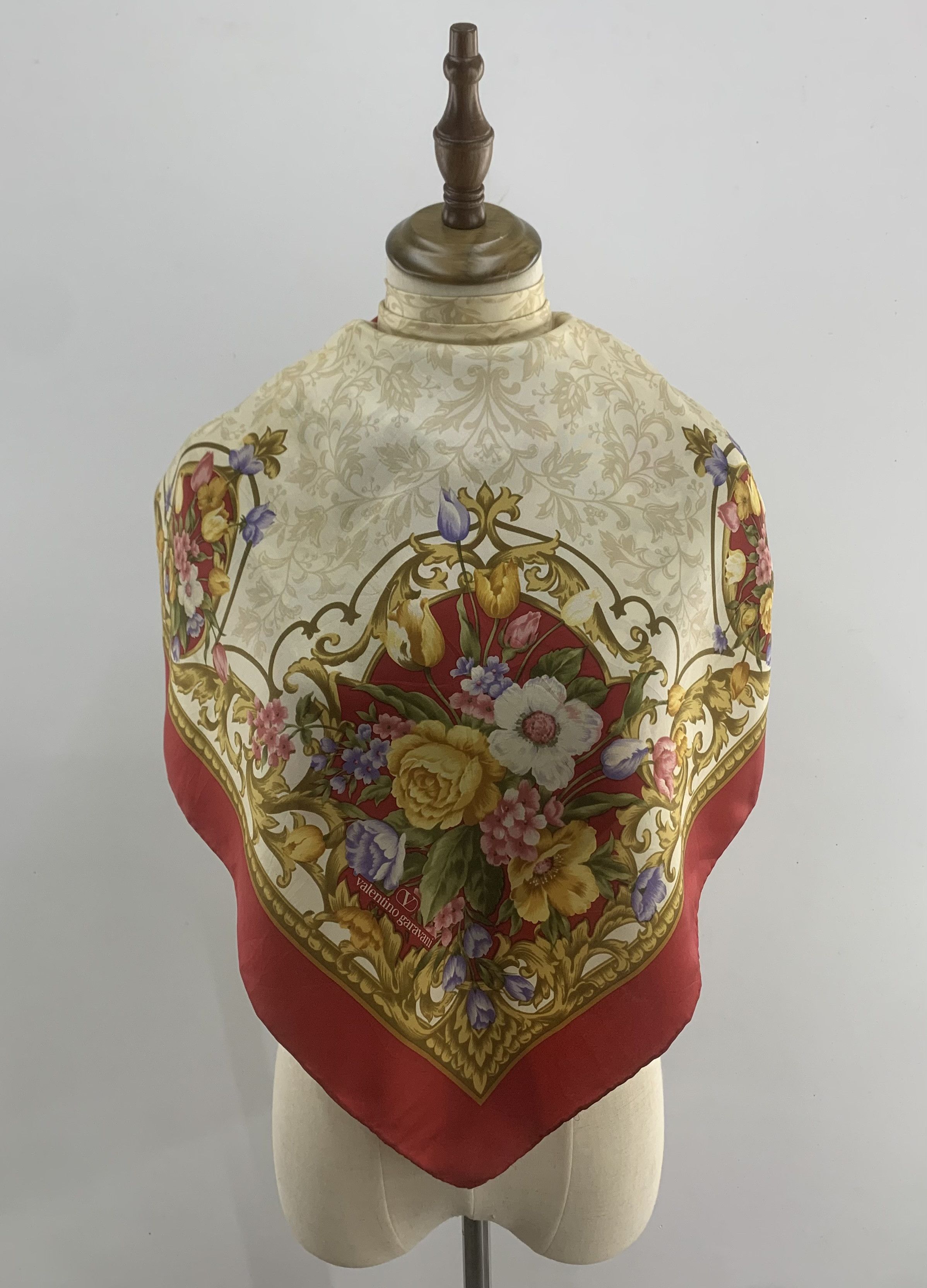 Valentino Stole | Lace | Seta-Lana/ | Grailed