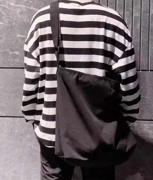 Japanese Brand Fashion canvas tote shoulder bag messenger bag Size ONE SIZE - 3 Thumbnail