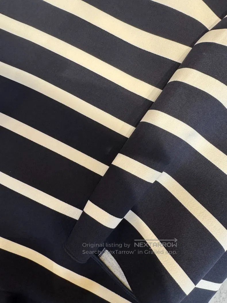 Valentino Valentino Blue and white navy stripe V spring and autumn c Size S / US 4 / IT 40 - 3 Thumbnail