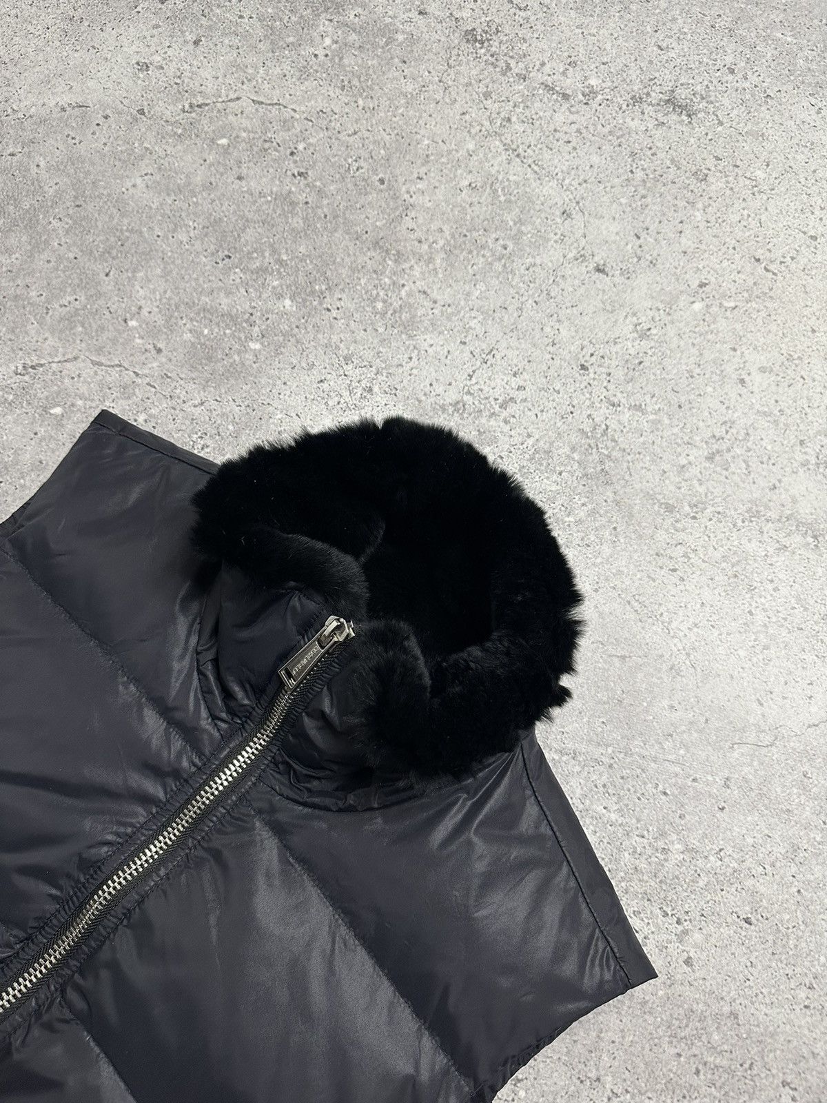 Dsquared2 Dsquared2 FW11 Down Puffer Vest Rabbit Fur On The Collar Size L / US 10 / IT 46 - 5 Thumbnail