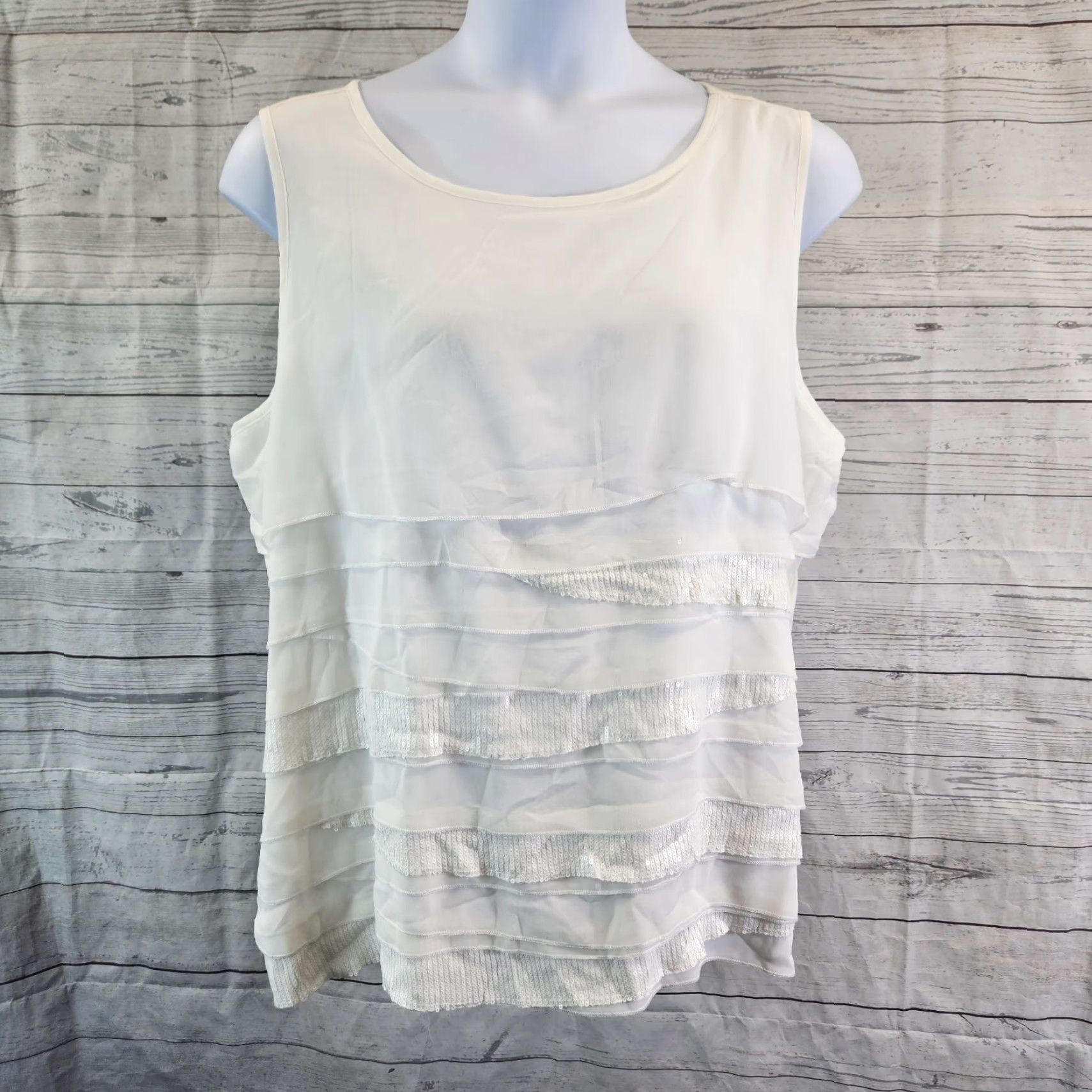 Avenue Avenue Top Womens Sz 22/24 White Sleeveless Layered Sequins Size 3XL / US 20-22 - 2 Thumbnail