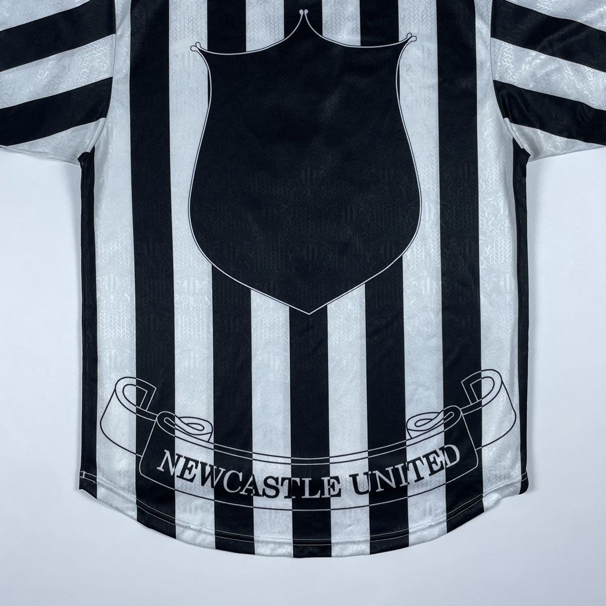 Vintage Newcastle United Vintage Soccer Jersey Home Football tee Size US M / EU 48-50 / 2 - 15 Thumbnail