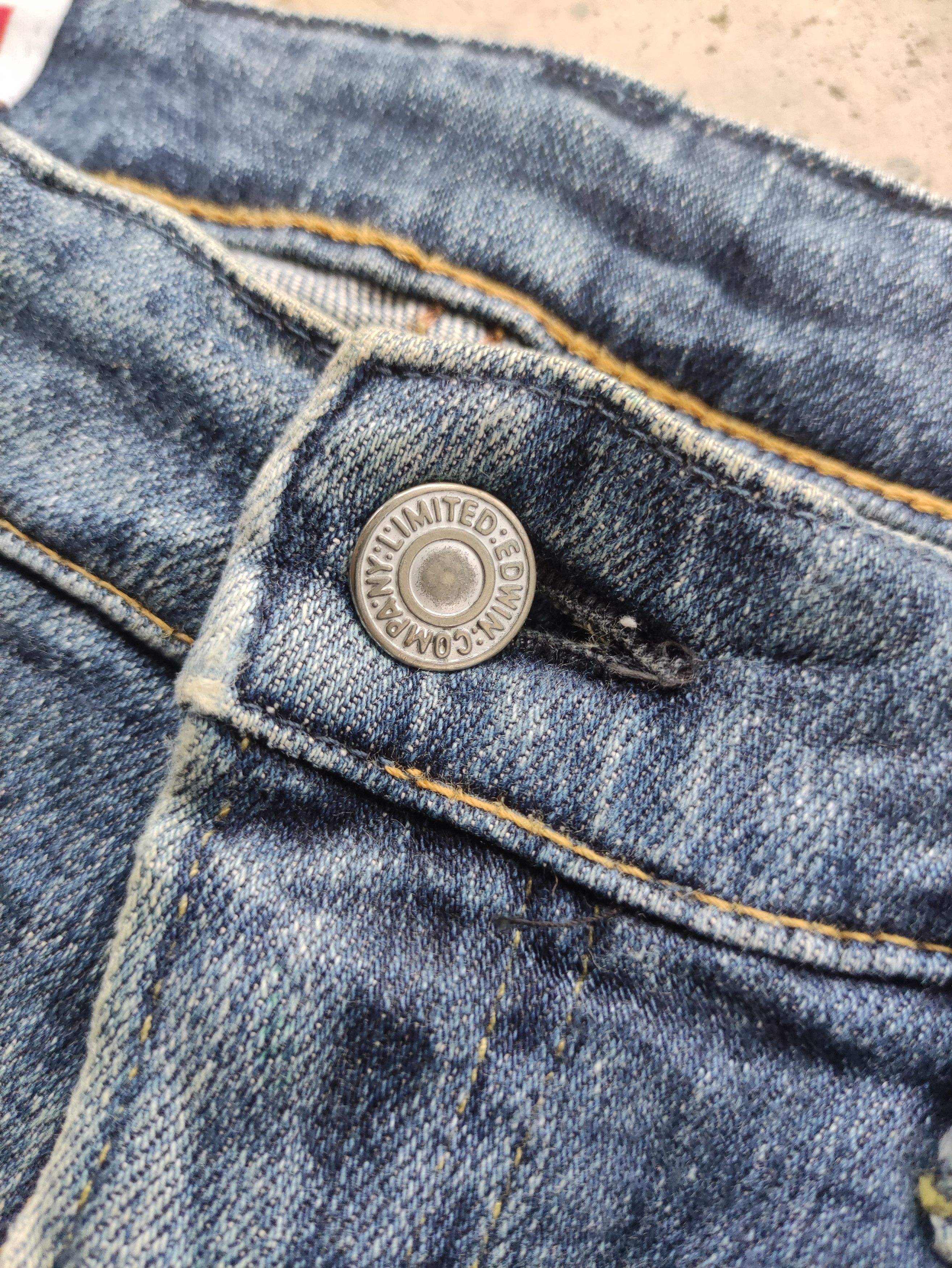Edwin Vintage Edwin Japan Jean Distressed Faded Denim Size US 31 - 5 Thumbnail