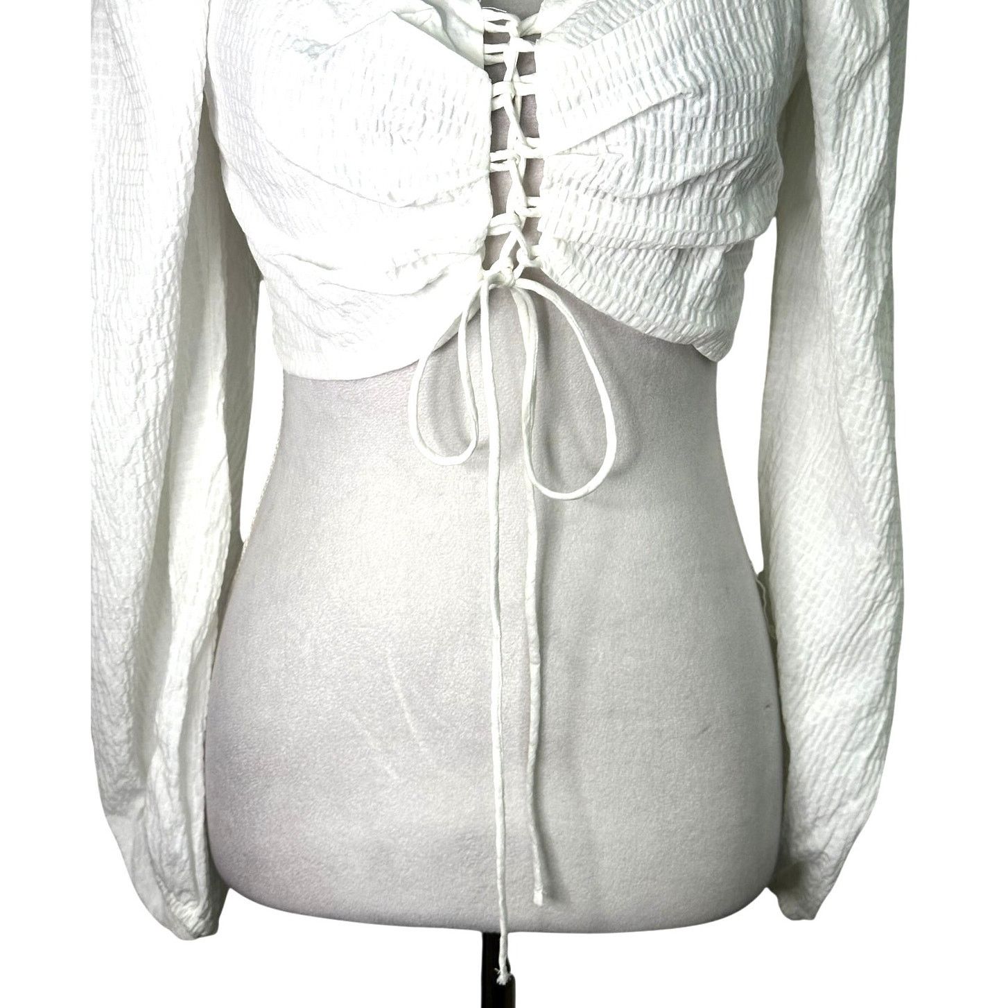 Topshop Topshop Crop Top Lace Up Front Long Sleeve Cropped White 6 Size M / US 6-8 / IT 42-44 - 4 Thumbnail