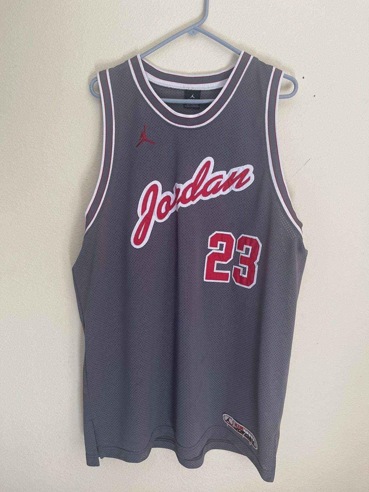 Jordan Brand × Vintage Vintage Air Jordan Grey jersey Size US XL / EU 56 / 4 - 1 Thumbnail