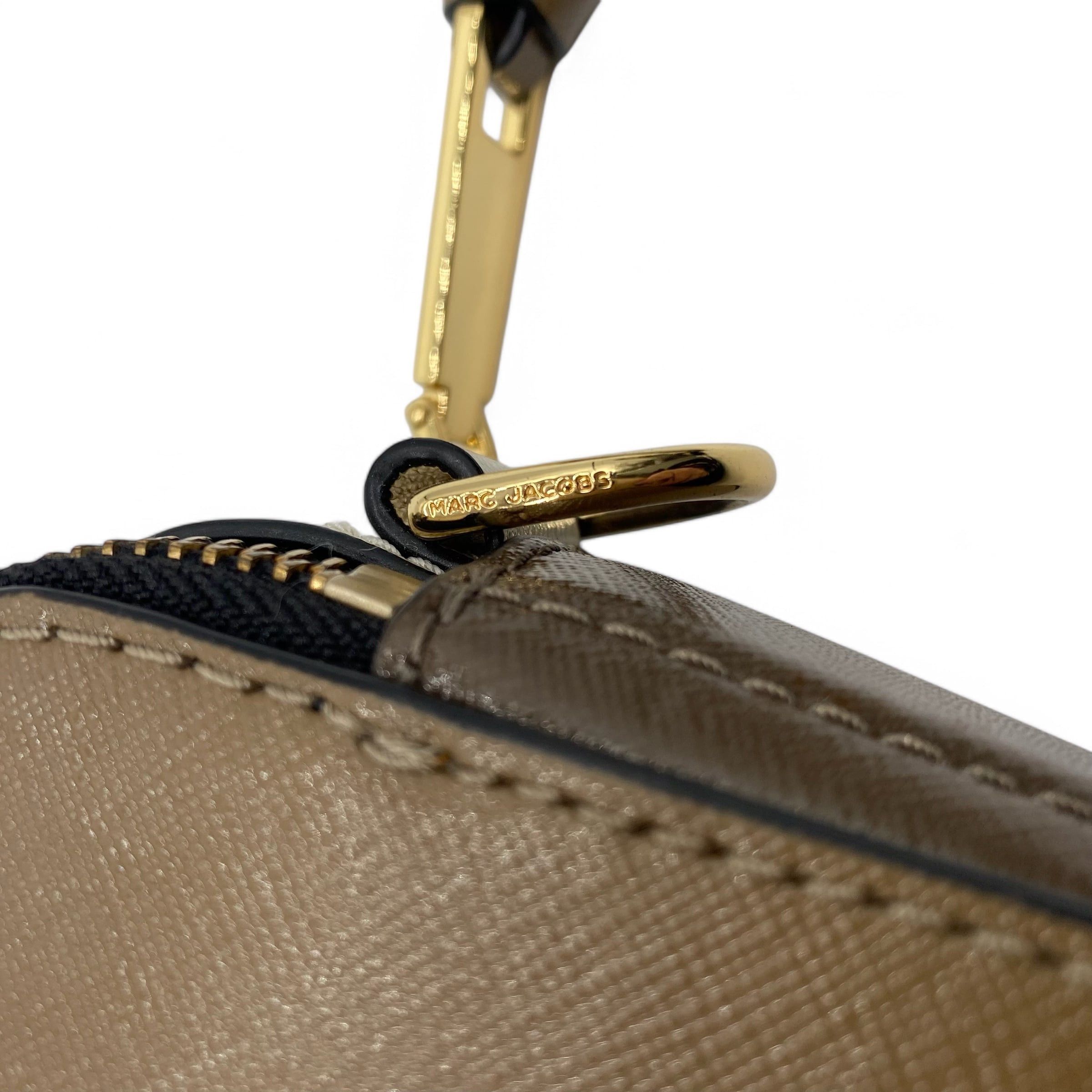 Marc Jacobs MARC JACOBS THE SNAPSHOT Shoulder Bag Brown Size ONE SIZE - 6 Thumbnail