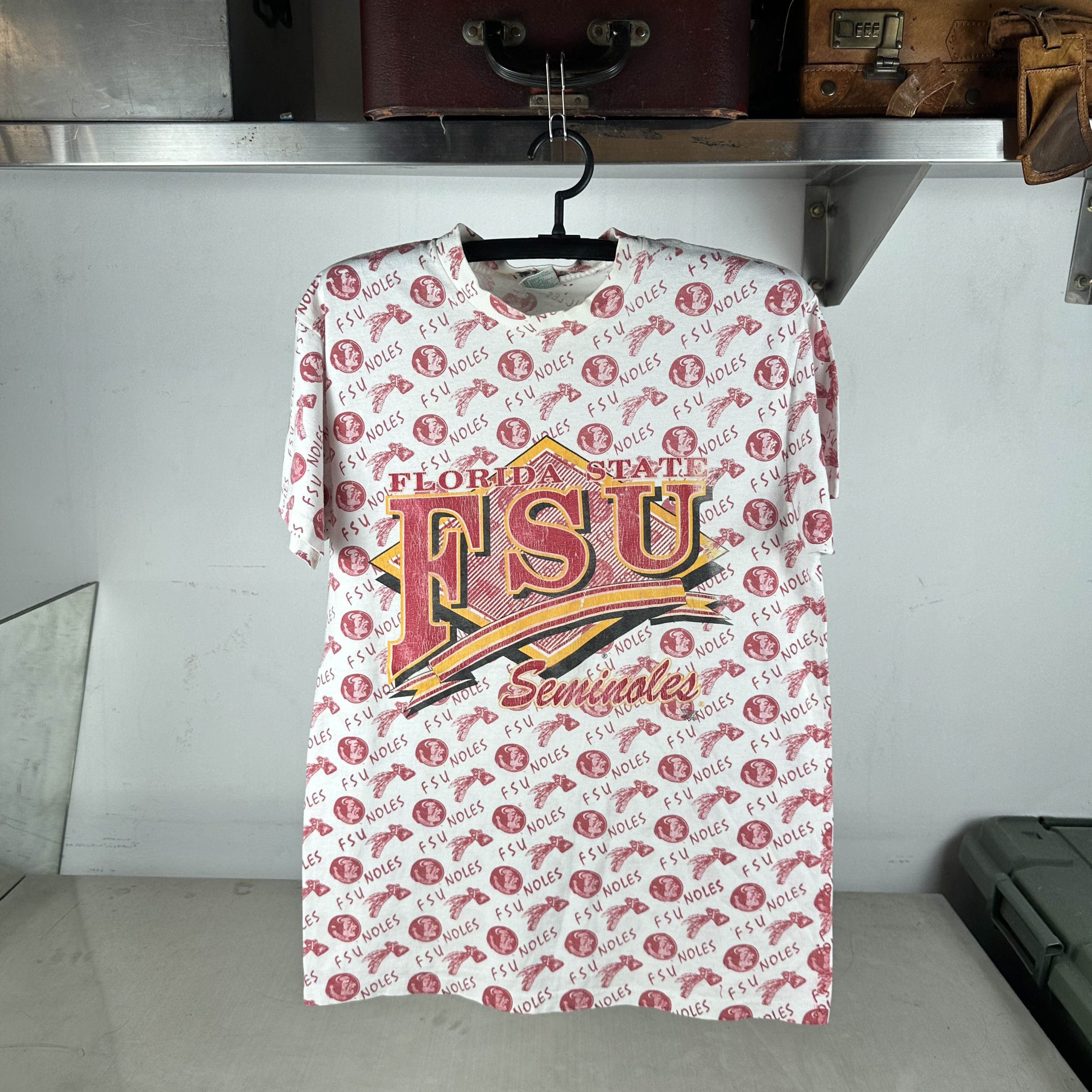 Vintage Vintage 90s FSU Seminoles NCAA AOP Single Stitch T-shirt Size US M / EU 48-50 / 2 - 1 Thumbnail