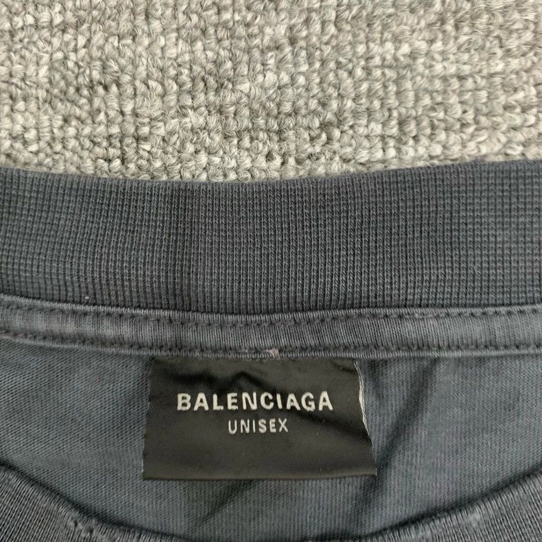 Balenciaga Balenciaga Black Washed Destroyed Earth Short Sleeve Size US XL / EU 56 / 4 - 6 Thumbnail
