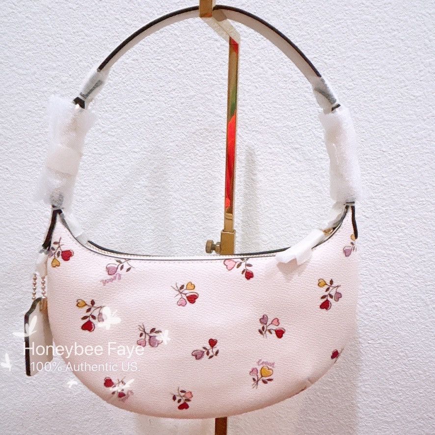 Coach NWT Coach Mini Payton Bag With Heart Print CX609 Size ONE SIZE - 2 Thumbnail