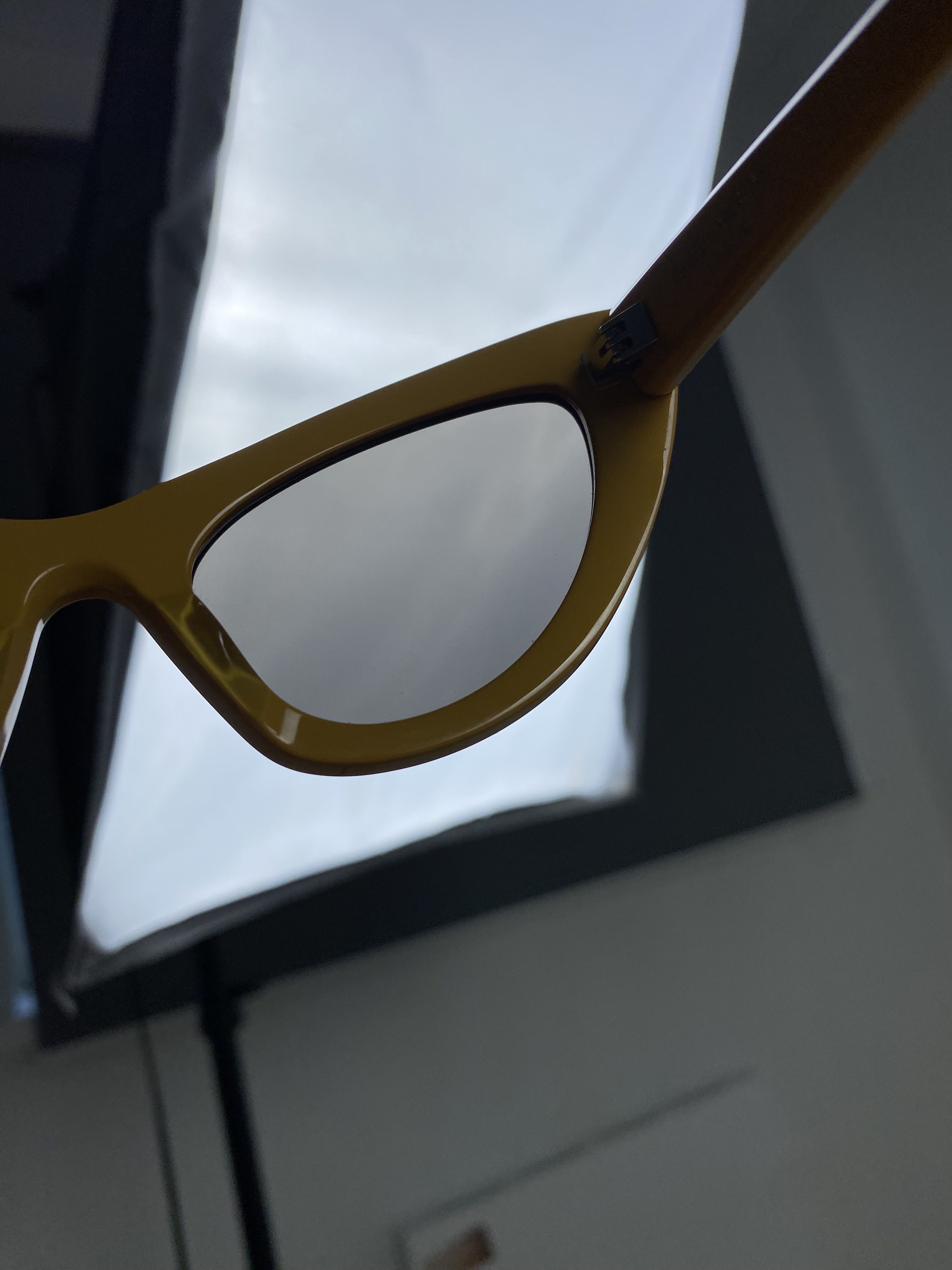 Saint Laurent Paris Saint Laurent Lily SL213 Sunglasses Size ONE SIZE - 11 Thumbnail