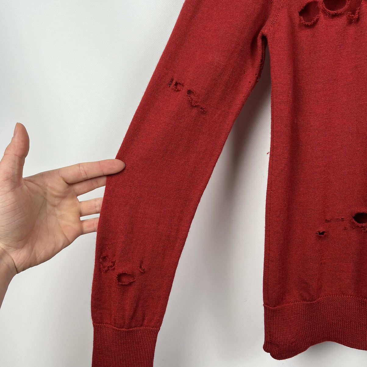 Vivienne Westwood Vivienne Westwood Red Label Distressed Wool Sweater Size L / US 10 / IT 46 - 13 Thumbnail
