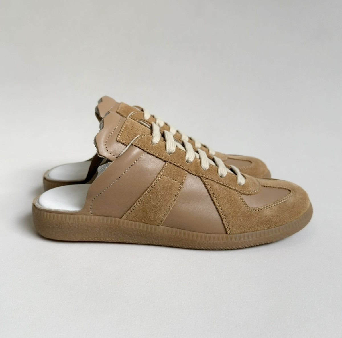 Maison Margiela S/S 20 Tan Leather ‘Mule’ GAT Sneakers Size US 7 / IT 37 - 3 Thumbnail