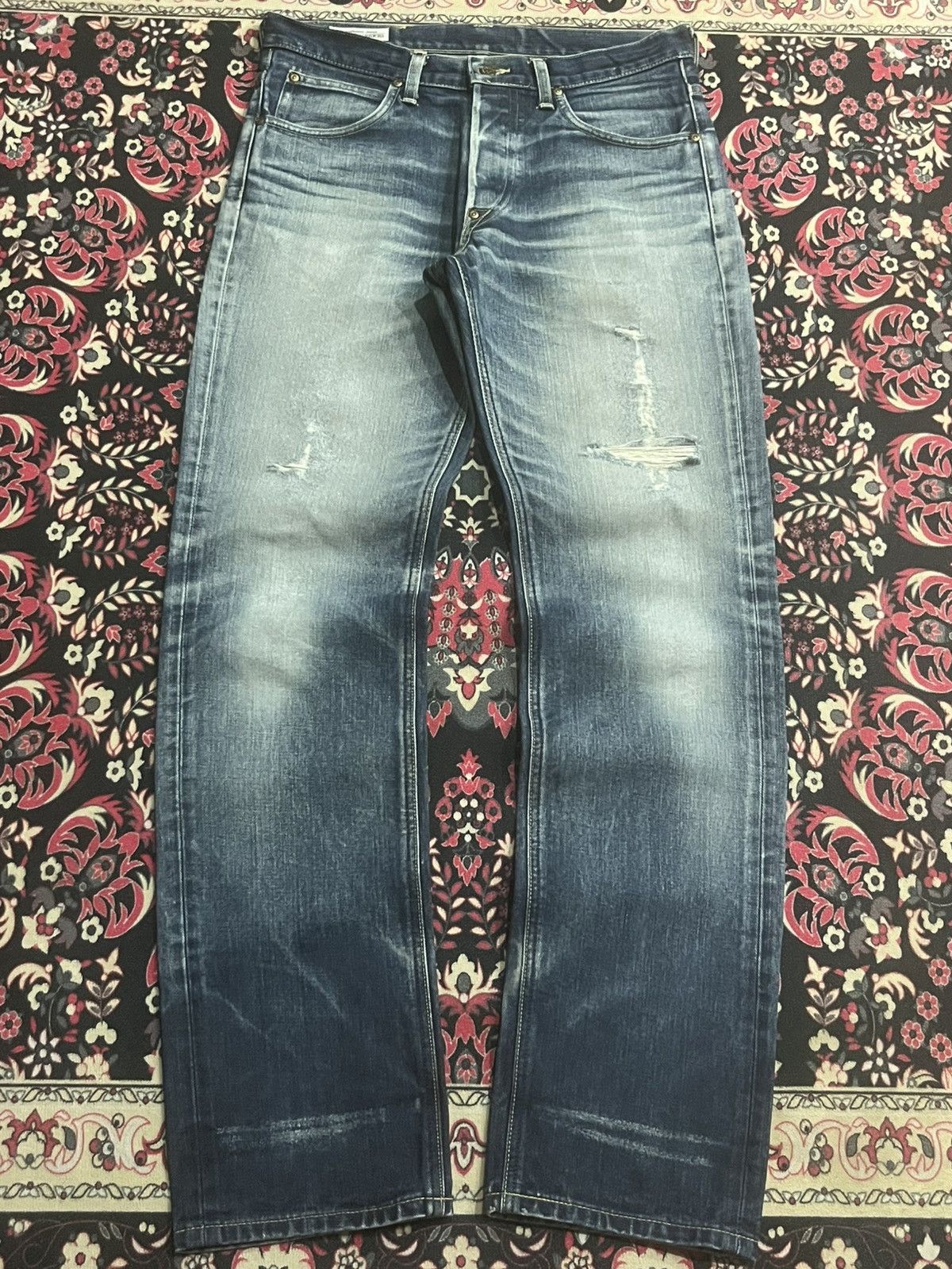 Vintage Vintage Lee Rider Japan Blue Faded Washed Distressed Jeans Size US 30 / EU 46 - 1 Thumbnail