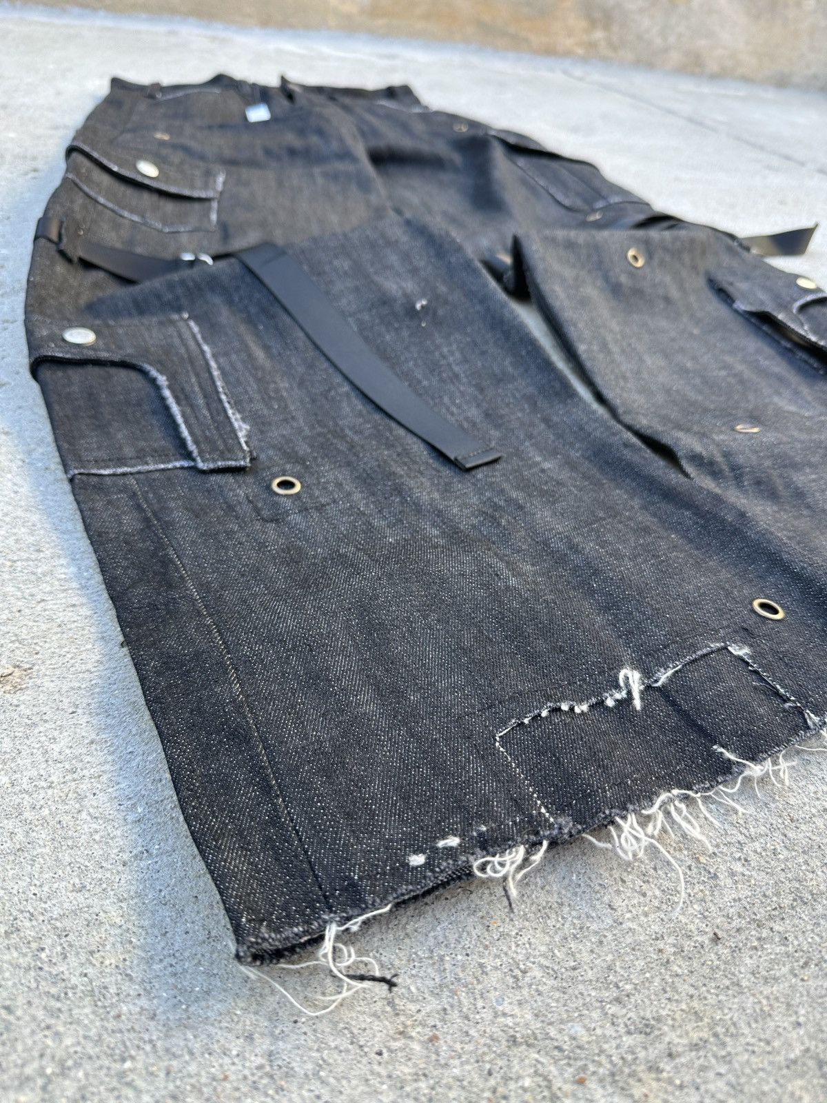 Other Black cargo denim from Faitparlui Size US 30 / EU 46 - 2 Thumbnail