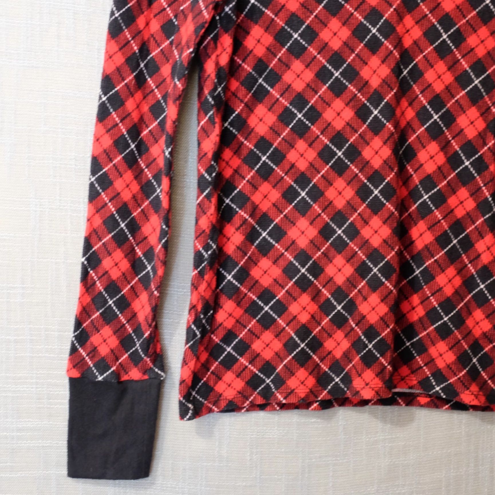 Victoria's Secret Victoria’s Secret Thermal Red/Black Plaid Pajamas Top Stretch Womens M #H99-50 Shirt Size M / US 6-8 / IT 42-44 - 3 Thumbnail