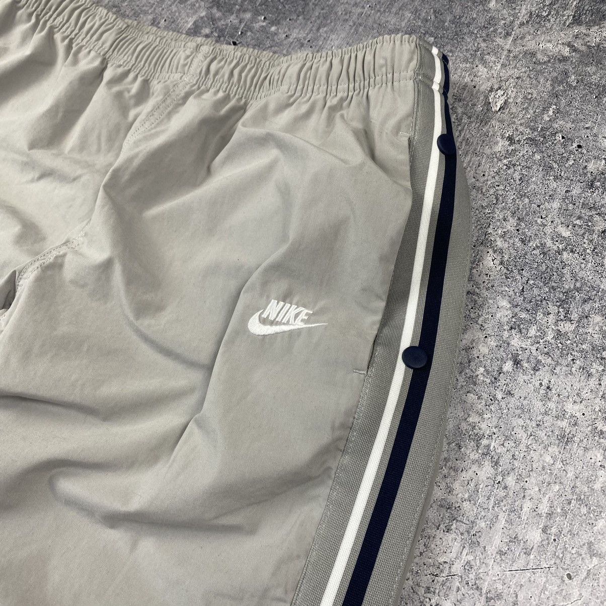 Nike × Vintage Vintage Nike Snap Button Pants Mens Large Swoosh Logo Y2K Size US 34 / EU 50 - 4 Thumbnail