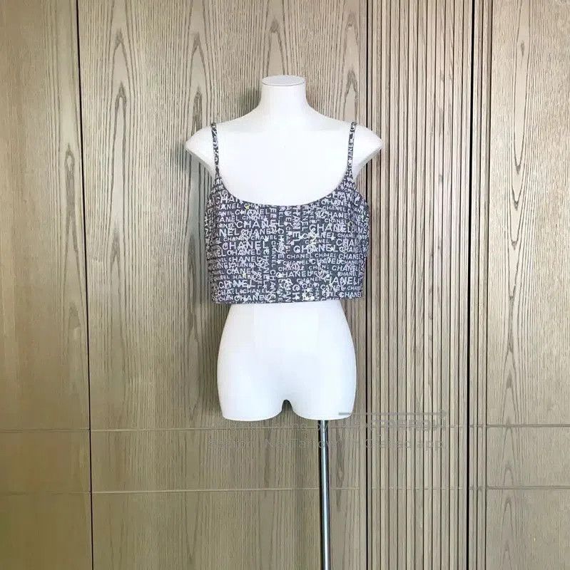 Chanel Chanel Summer Gray Embroidered Sequin Tank Top . Size S / US 4 / IT 40 - 1 Thumbnail