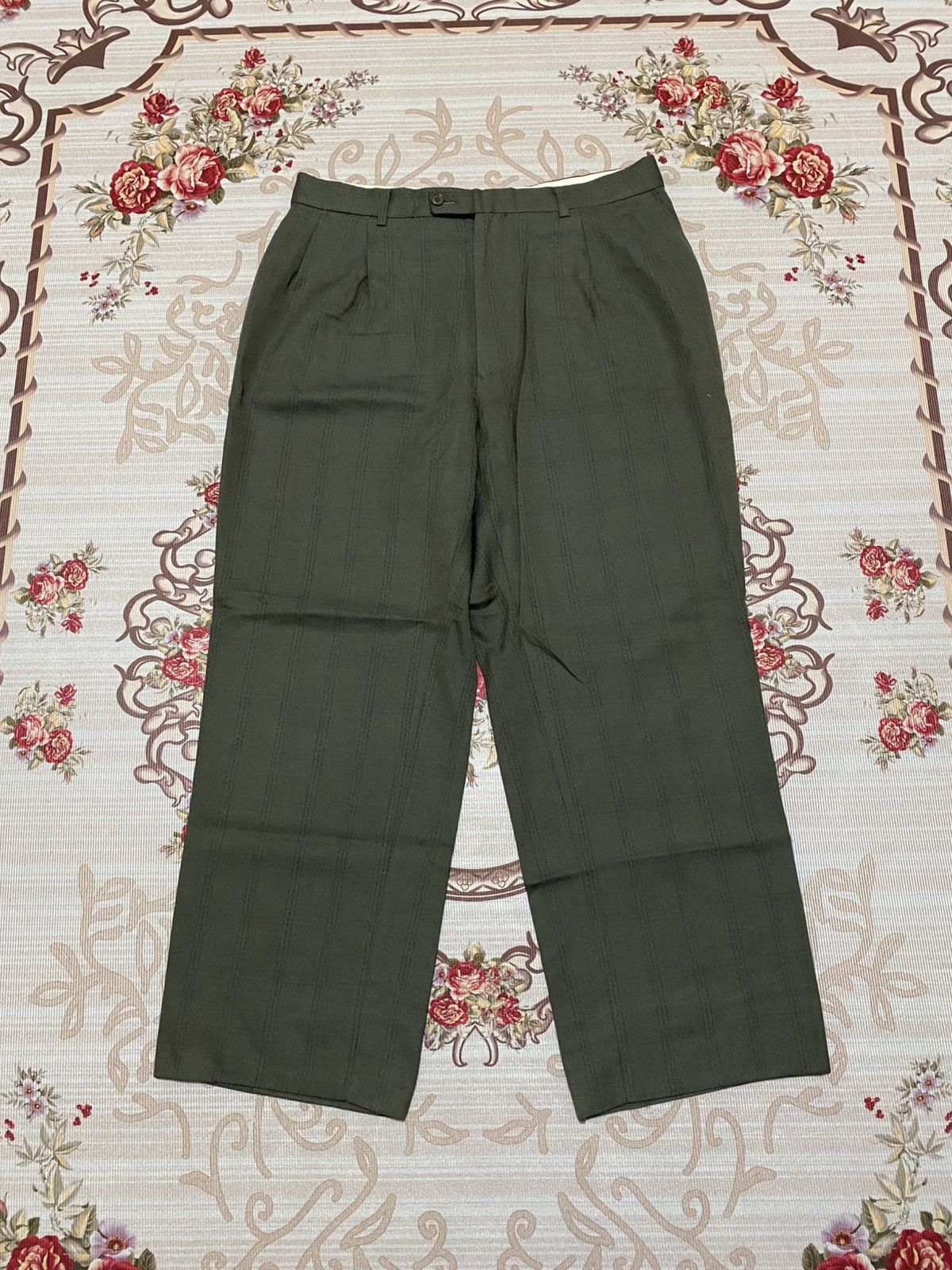 Christian Dior Monsieur 90s Christian Dior Sport Trousers Pants Size US 32 / EU 48 - 1 Thumbnail