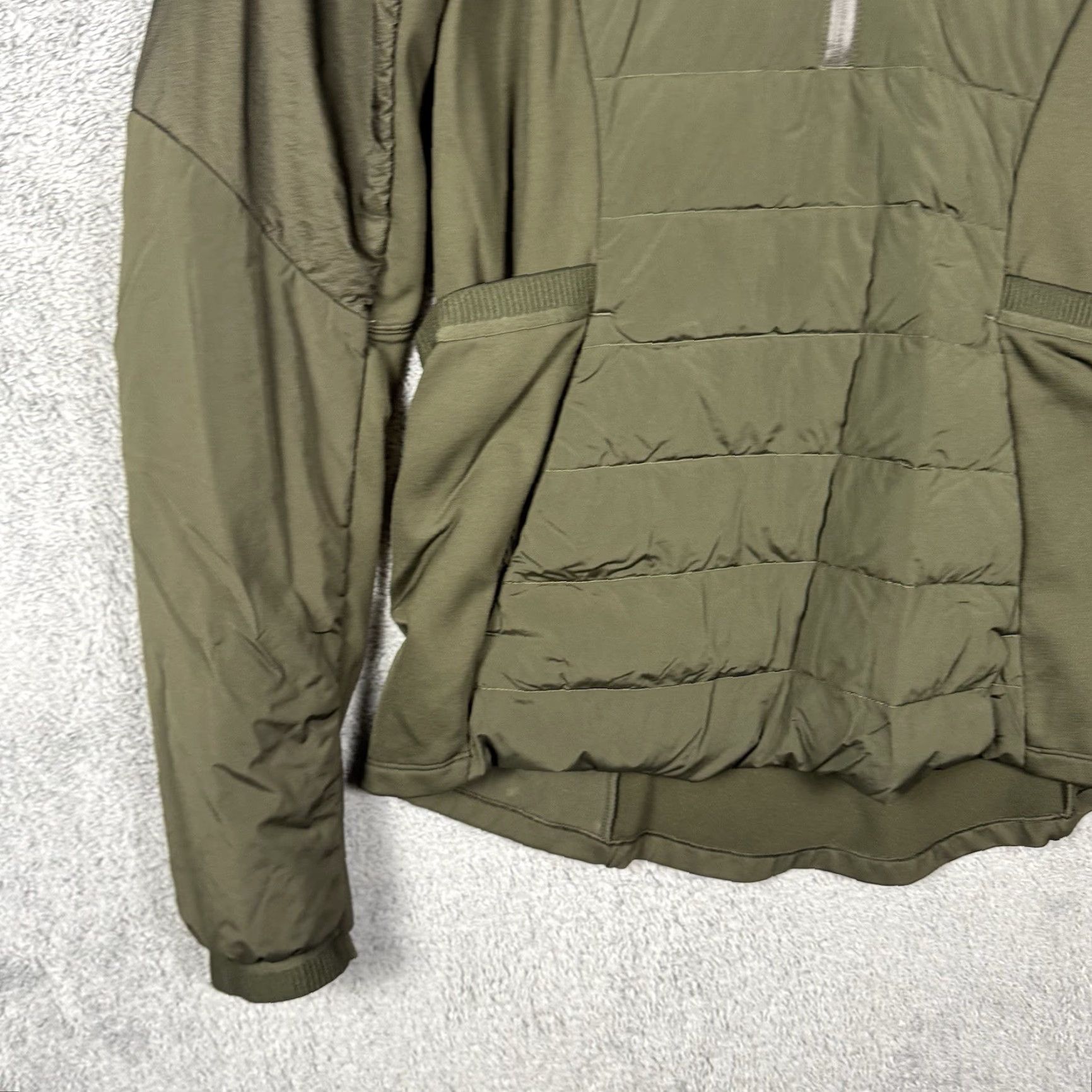 Lululemon Lululemon Down for It All Pullover 1/2 Zip Jacket Women’s 10 Green 85% Goose Down Size L / US 10 / IT 46 - 3 Thumbnail