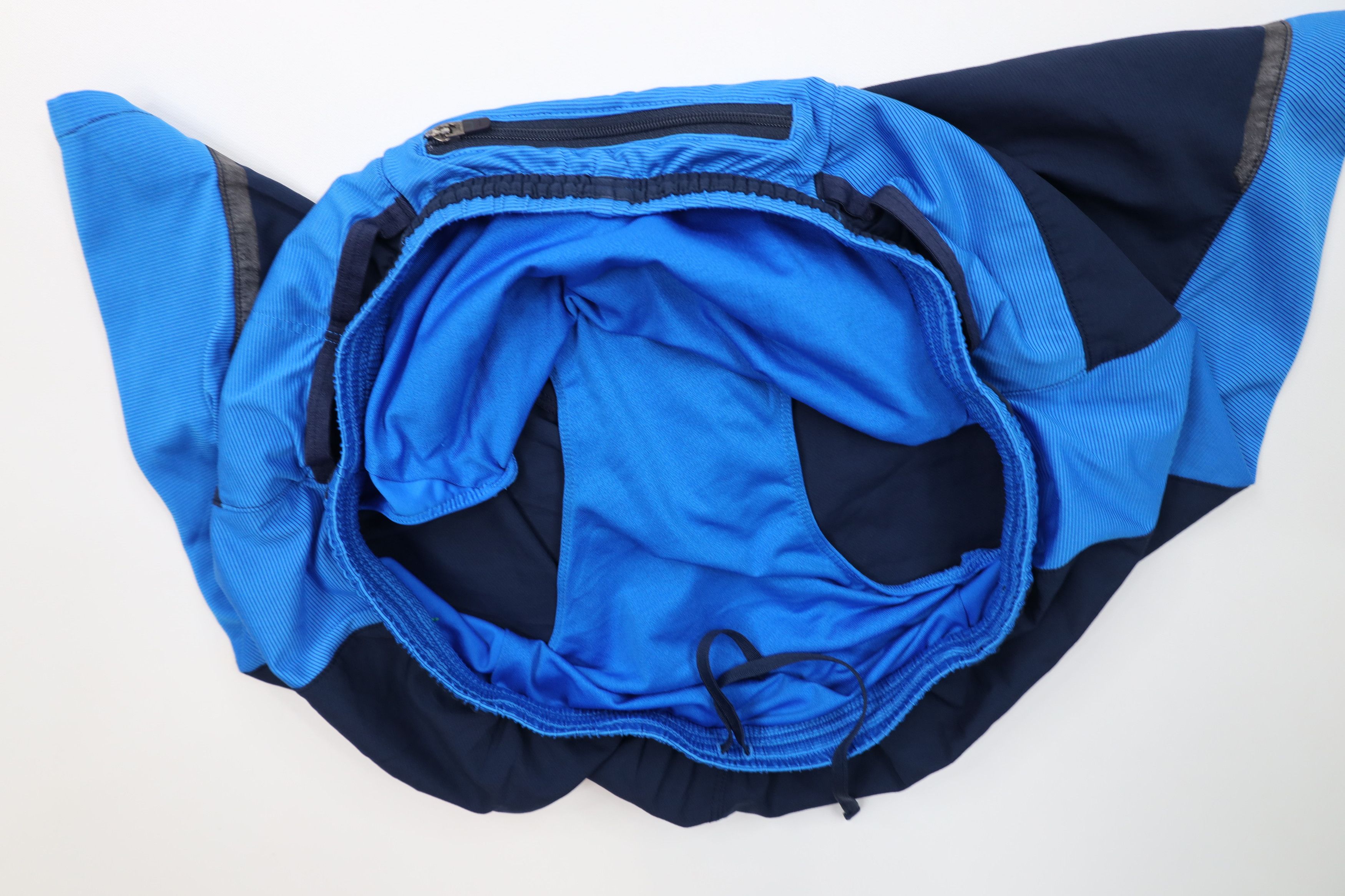 The North Face The North Face Reflective Lined Running Jogging Shorts Size US 34 / EU 50 - 10 Thumbnail