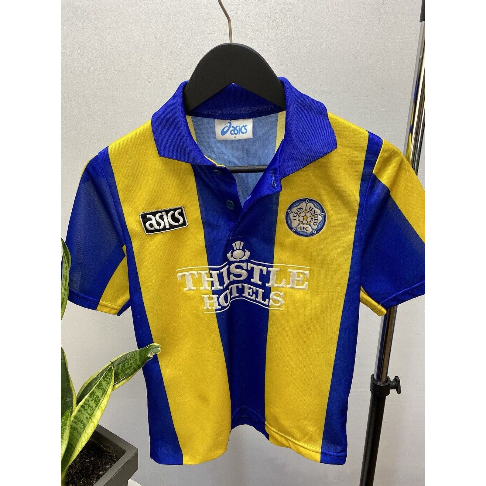 Asics Vintage Leeds United 1993 1995 Away Soccer Jersey Kids Boys Size US XXS / EU 40 - 4 Thumbnail